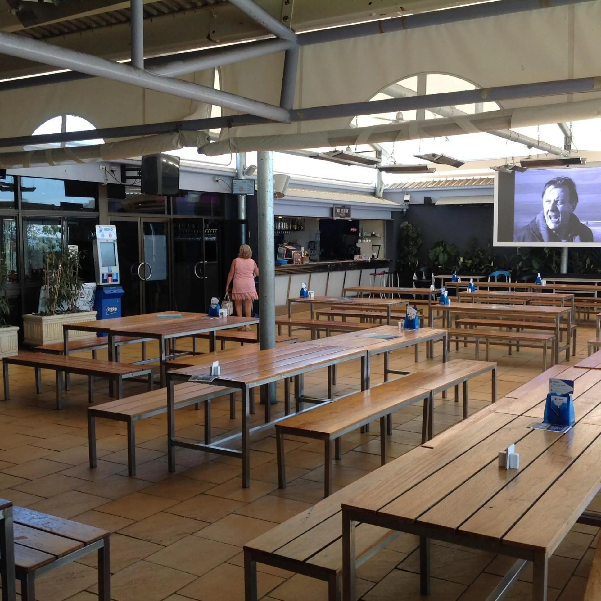 Game Room in Tannum Sands Hotel / Motel