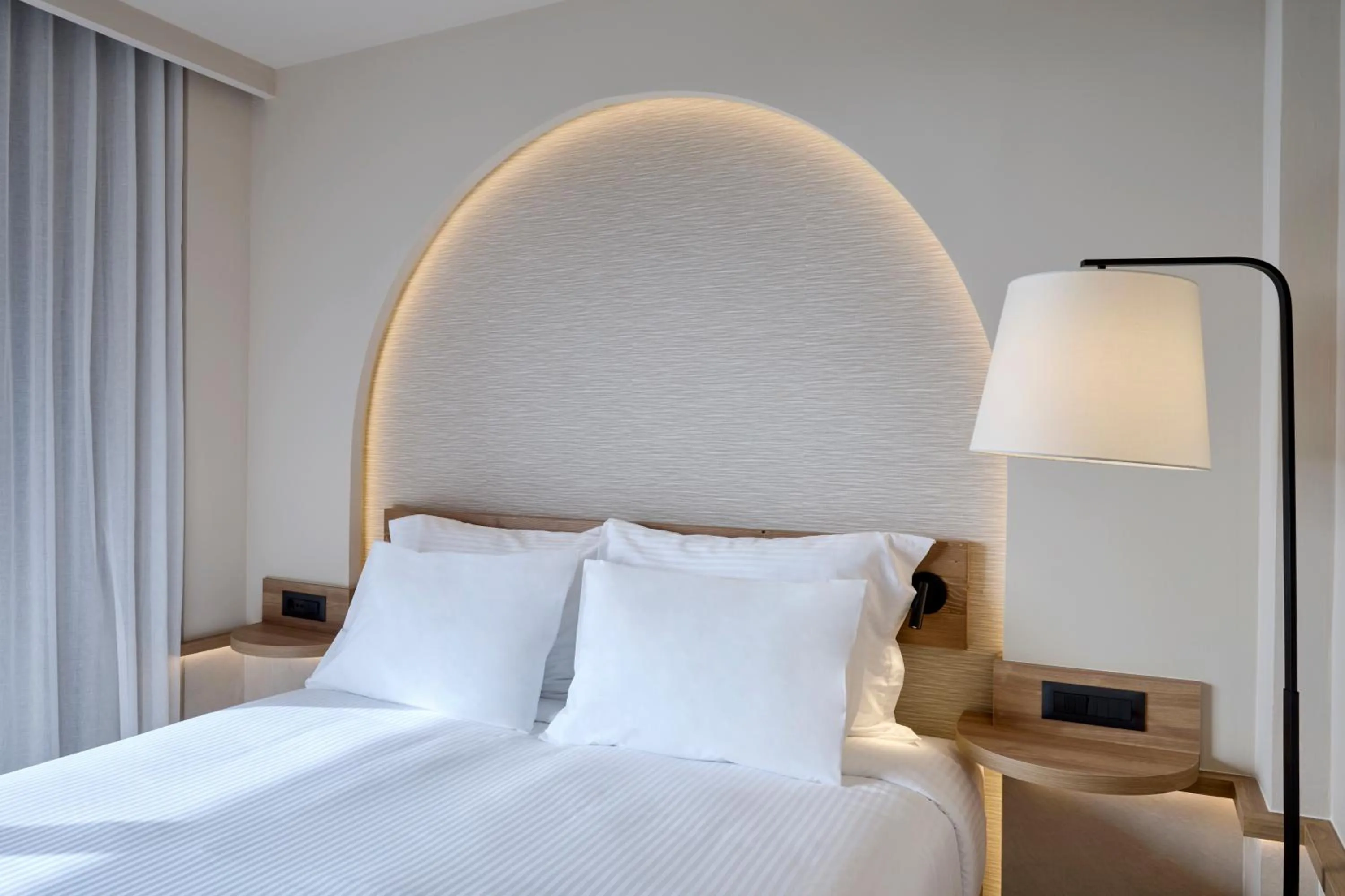 Photo of the whole room, Bed in Ammos Luxury Resort