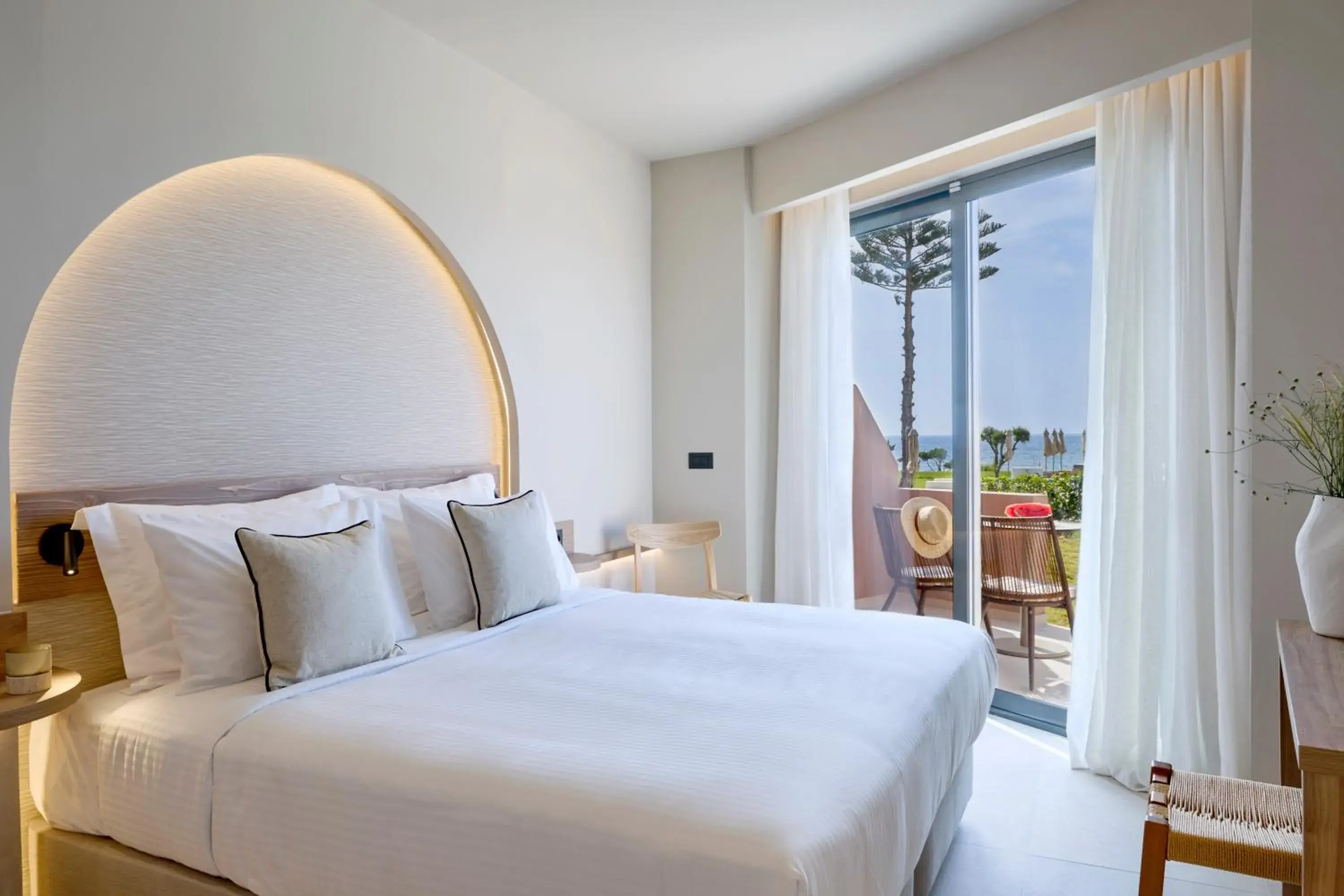 Bed in Ammos Luxury Resort Bed in Ammos Luxury Resort