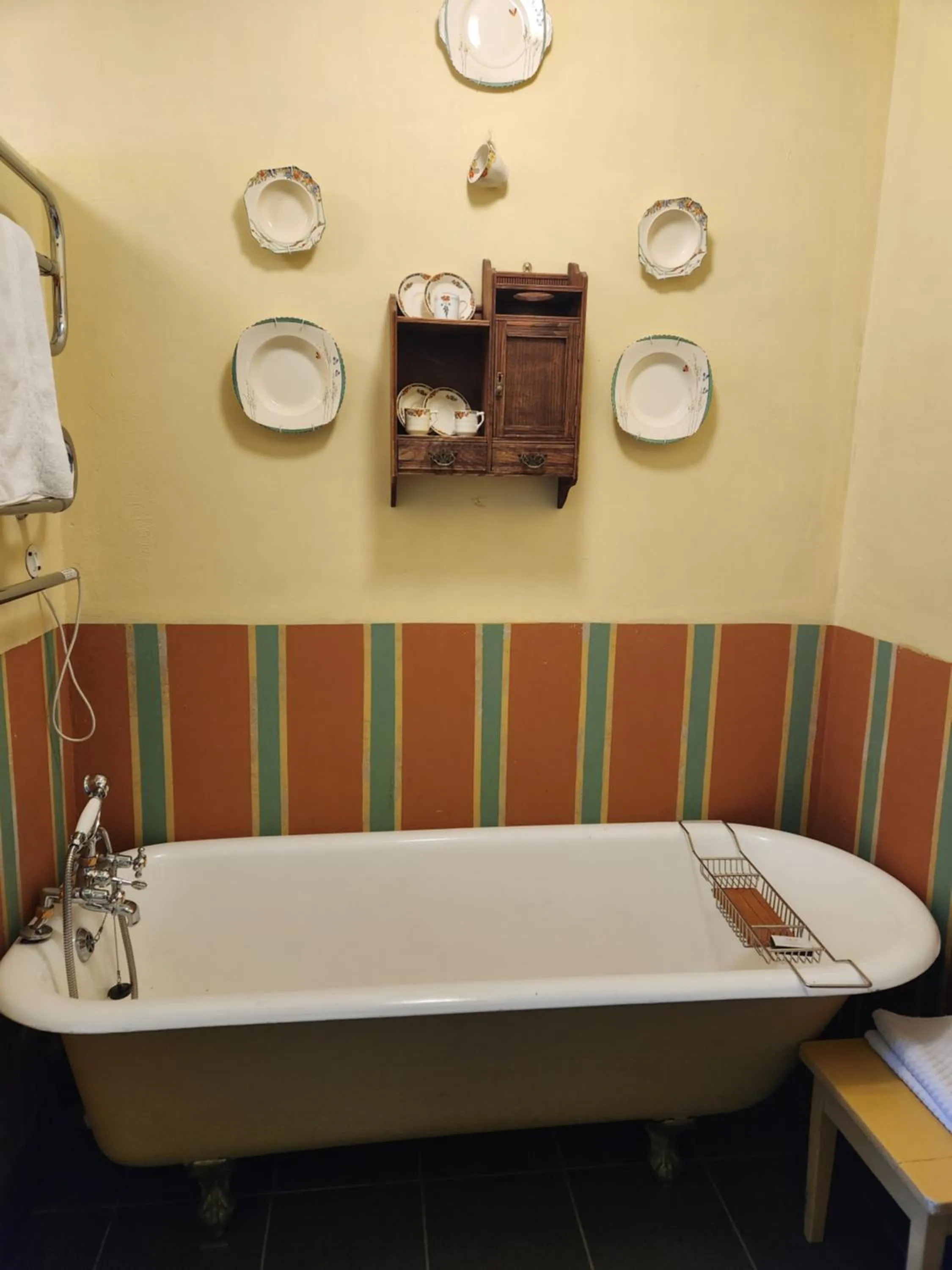 Bathroom in Cleopatra Mountain Farmhouse