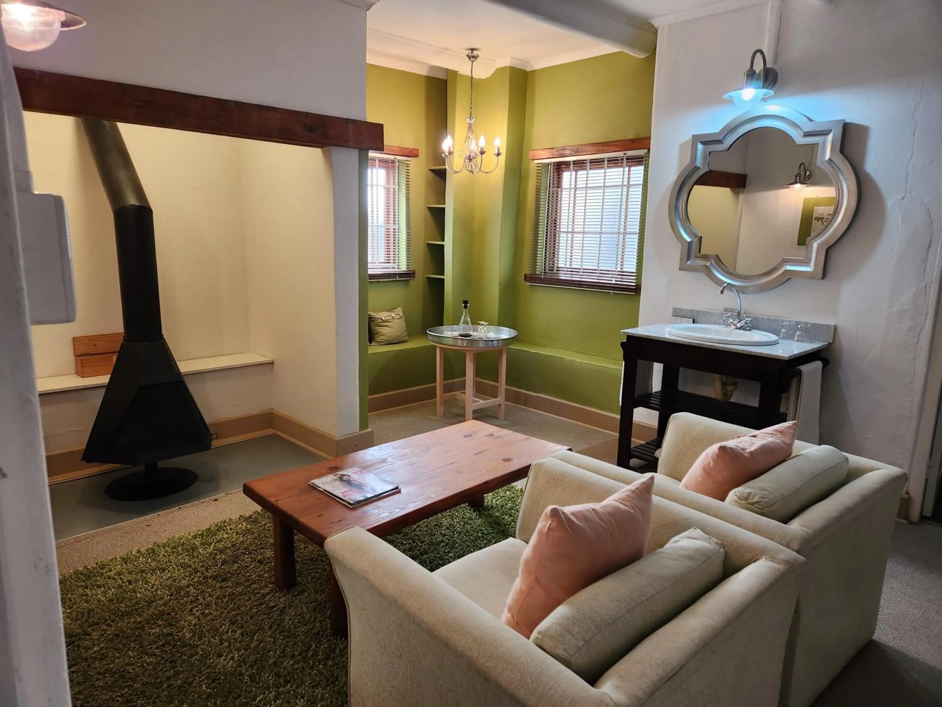 Seating area in Cleopatra Mountain Farmhouse