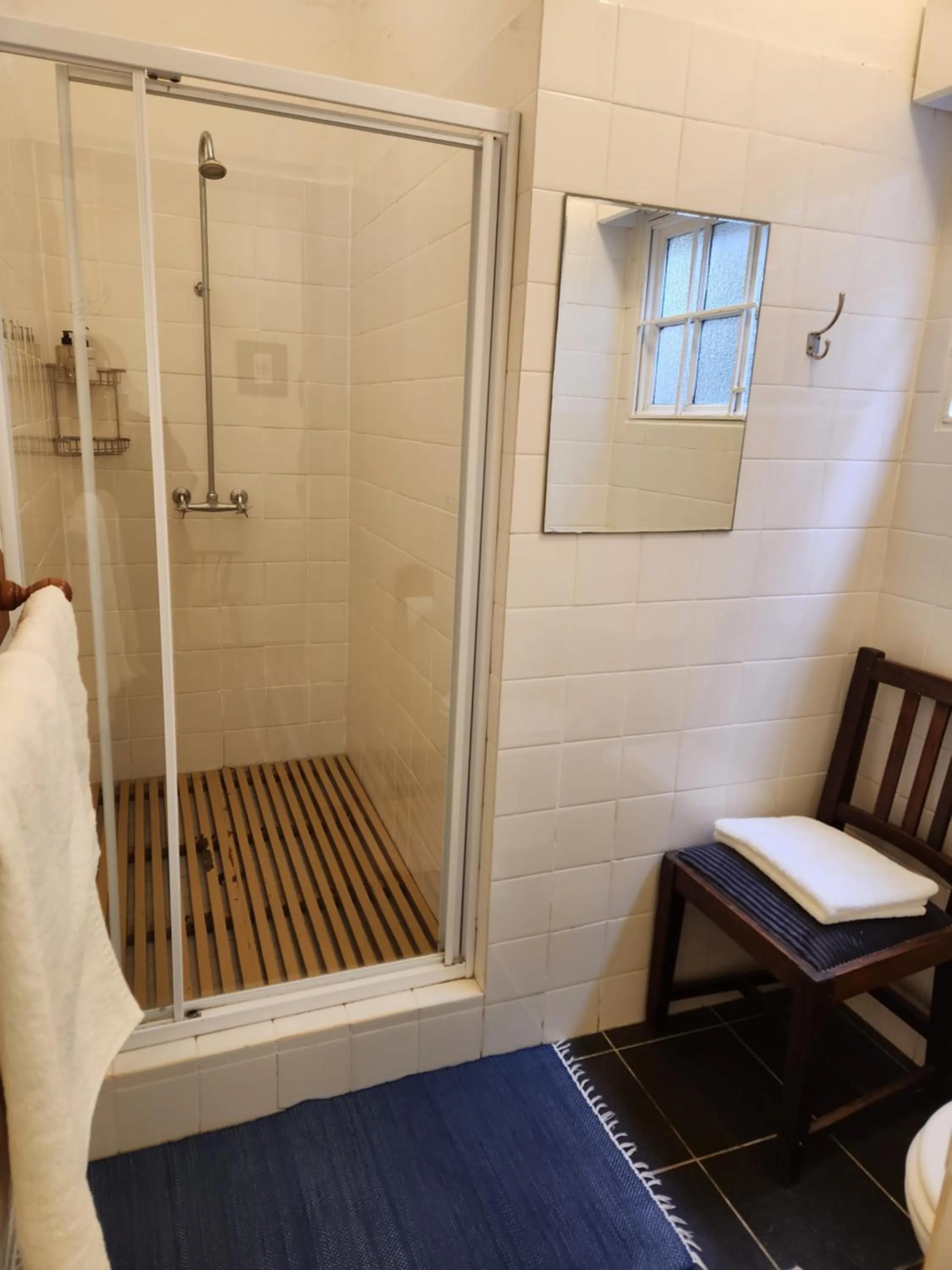 Bathroom in Cleopatra Mountain Farmhouse