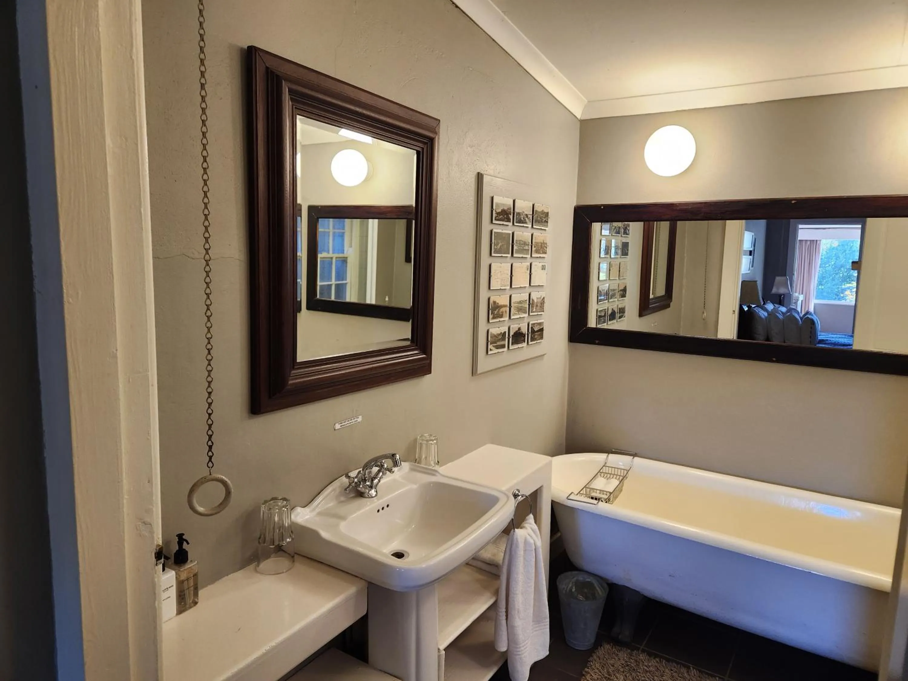 Bathroom in Cleopatra Mountain Farmhouse