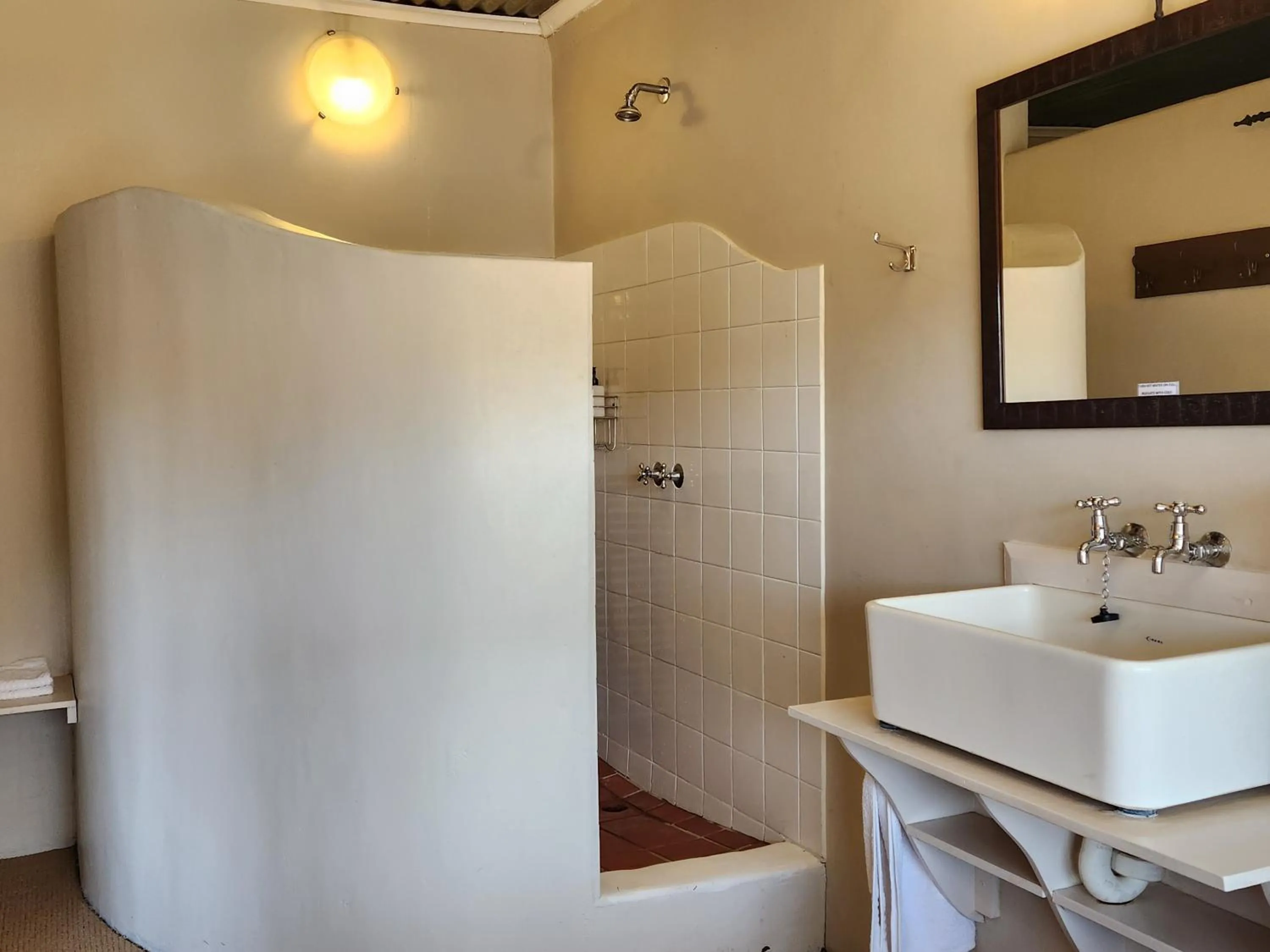 Bathroom in Cleopatra Mountain Farmhouse