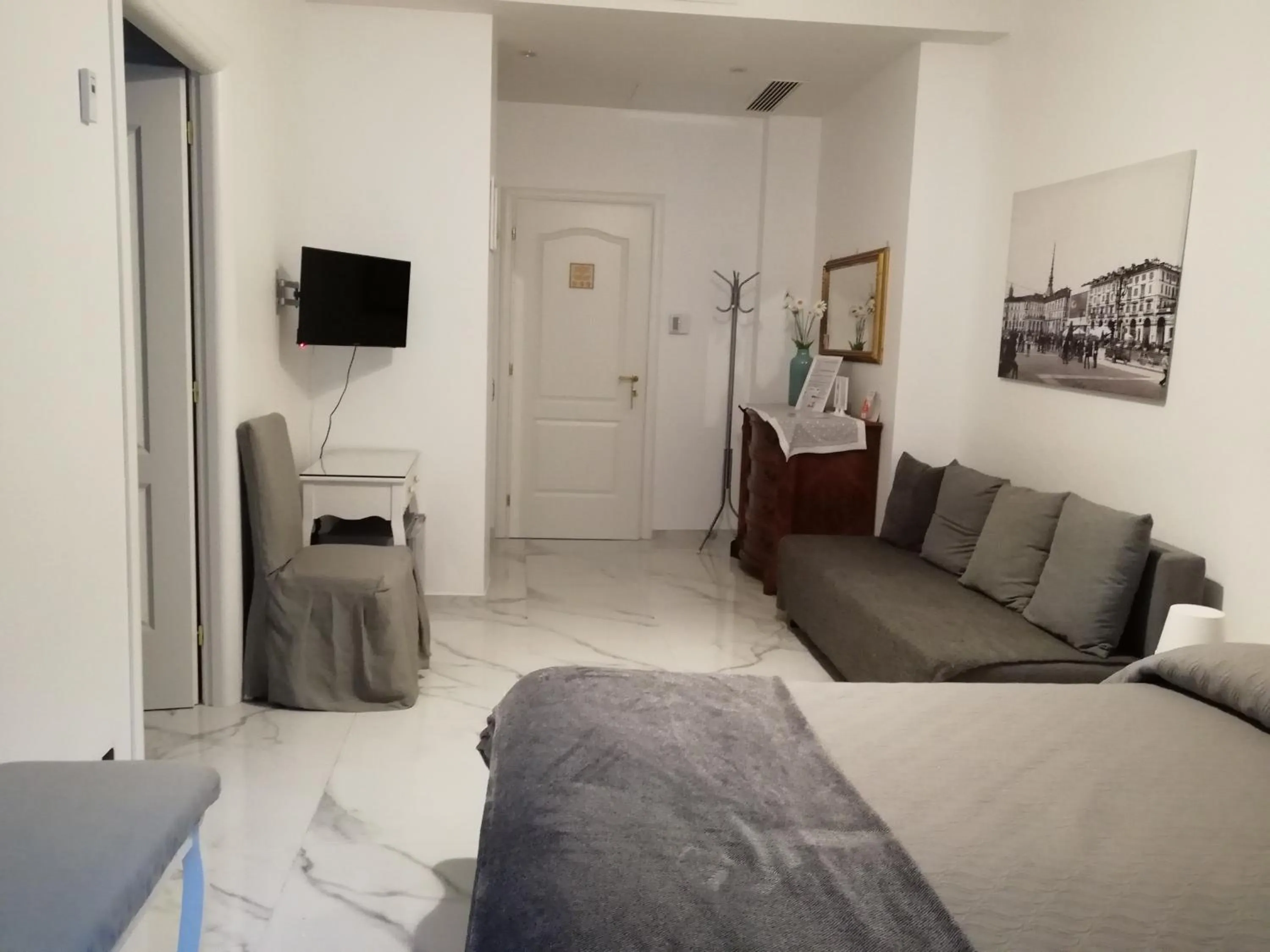 Photo of the whole room, Bed in B&B Casa Nizza