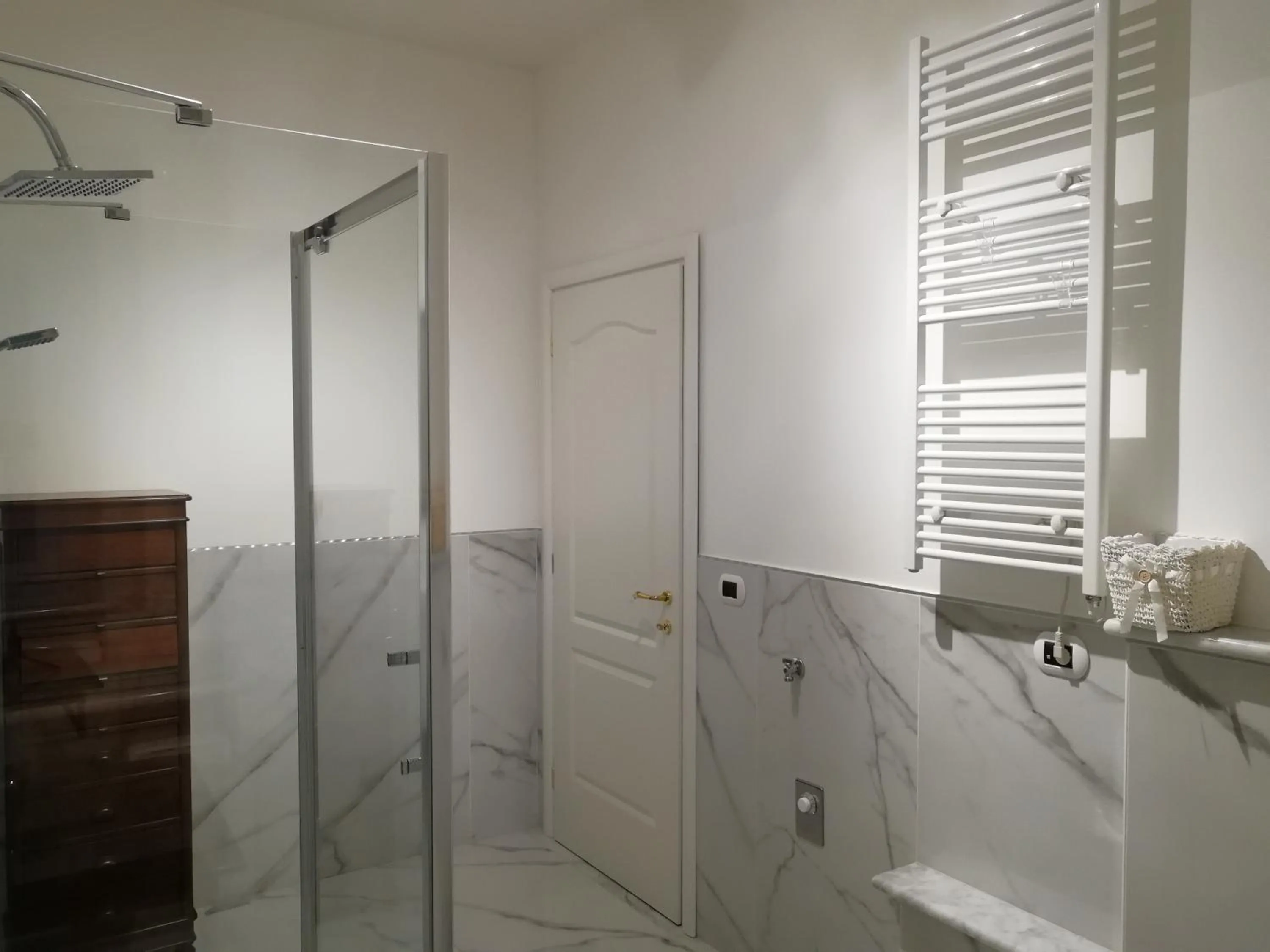 Shower in B&B Casa Nizza