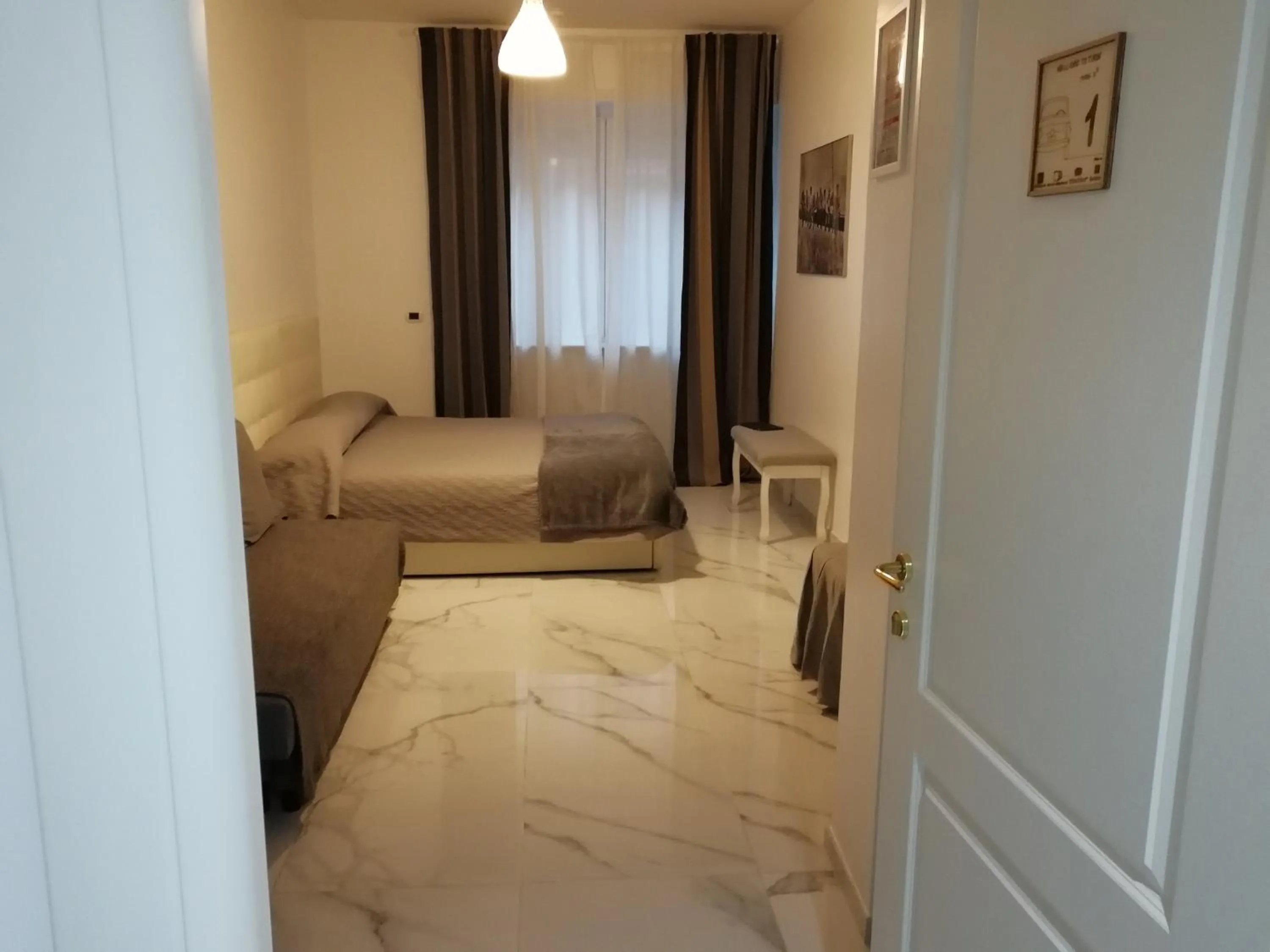 Photo of the whole room in B&B Casa Nizza