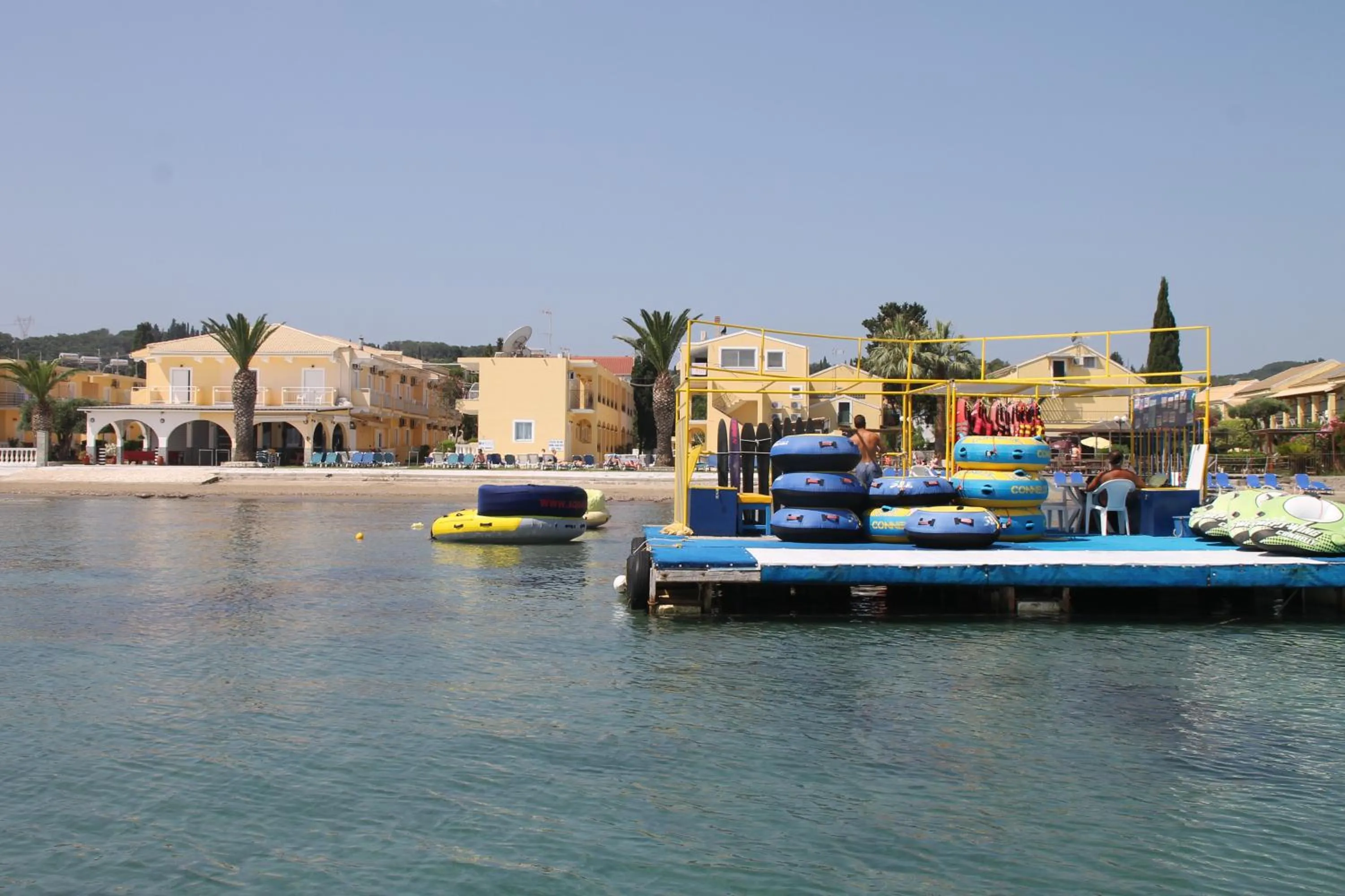 Ski School in Complex Lemon Grove