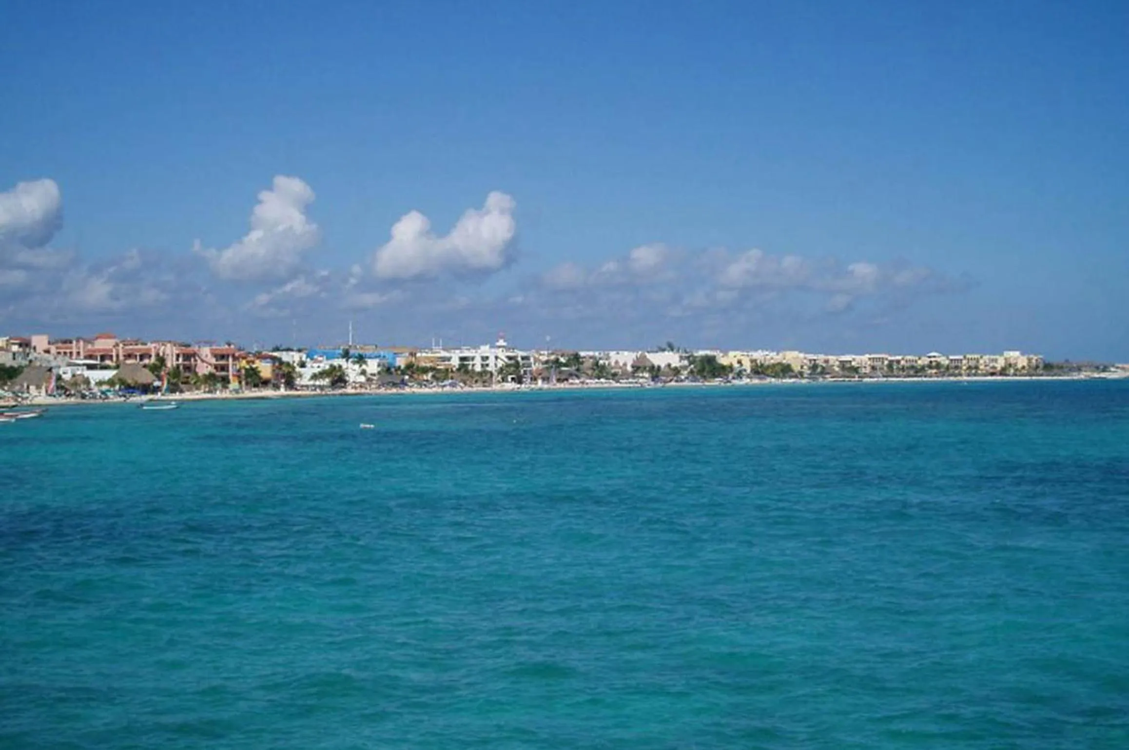 Beach in Complex Lemon Grove