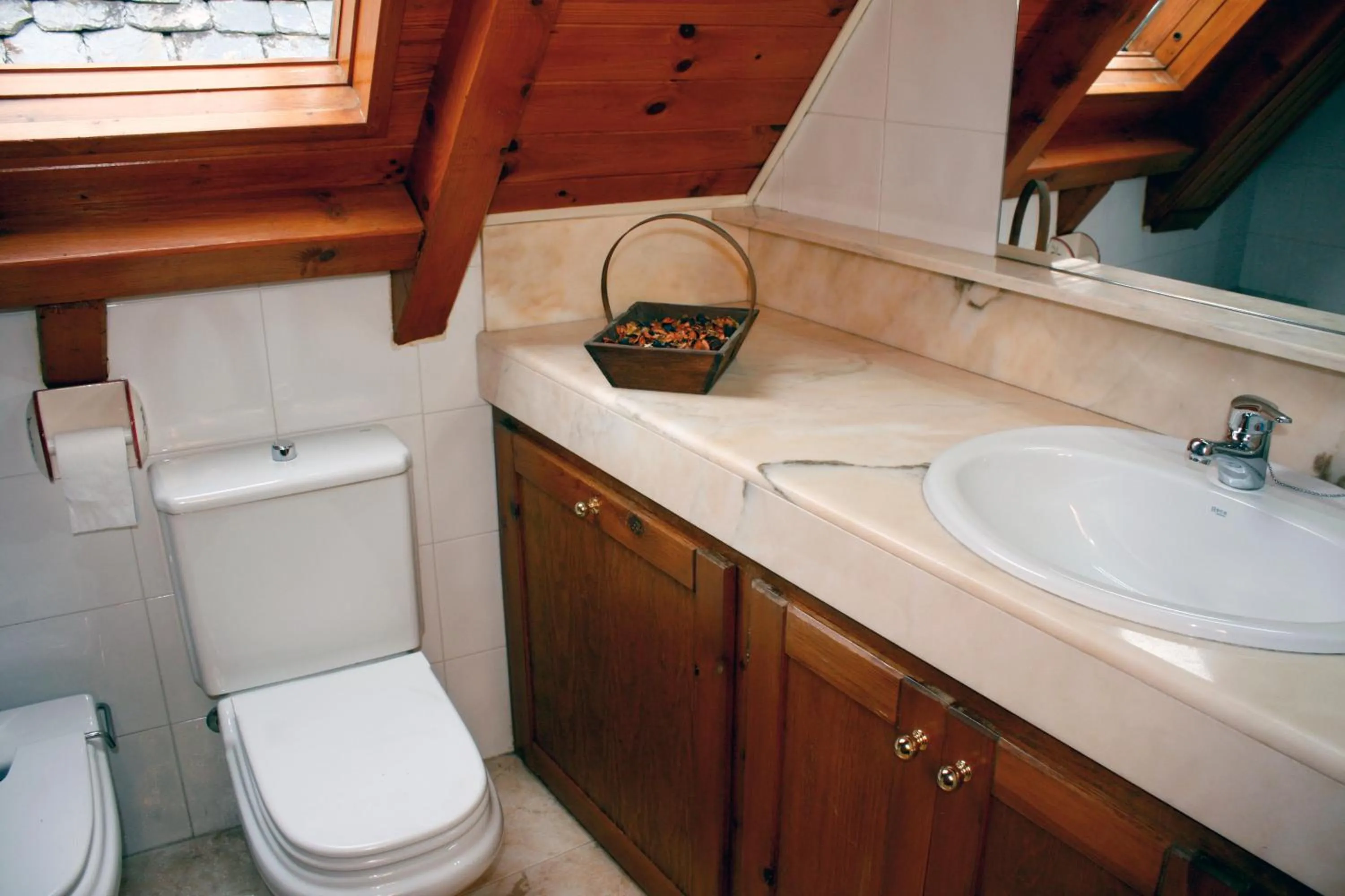 Toilet in Desde Ton II