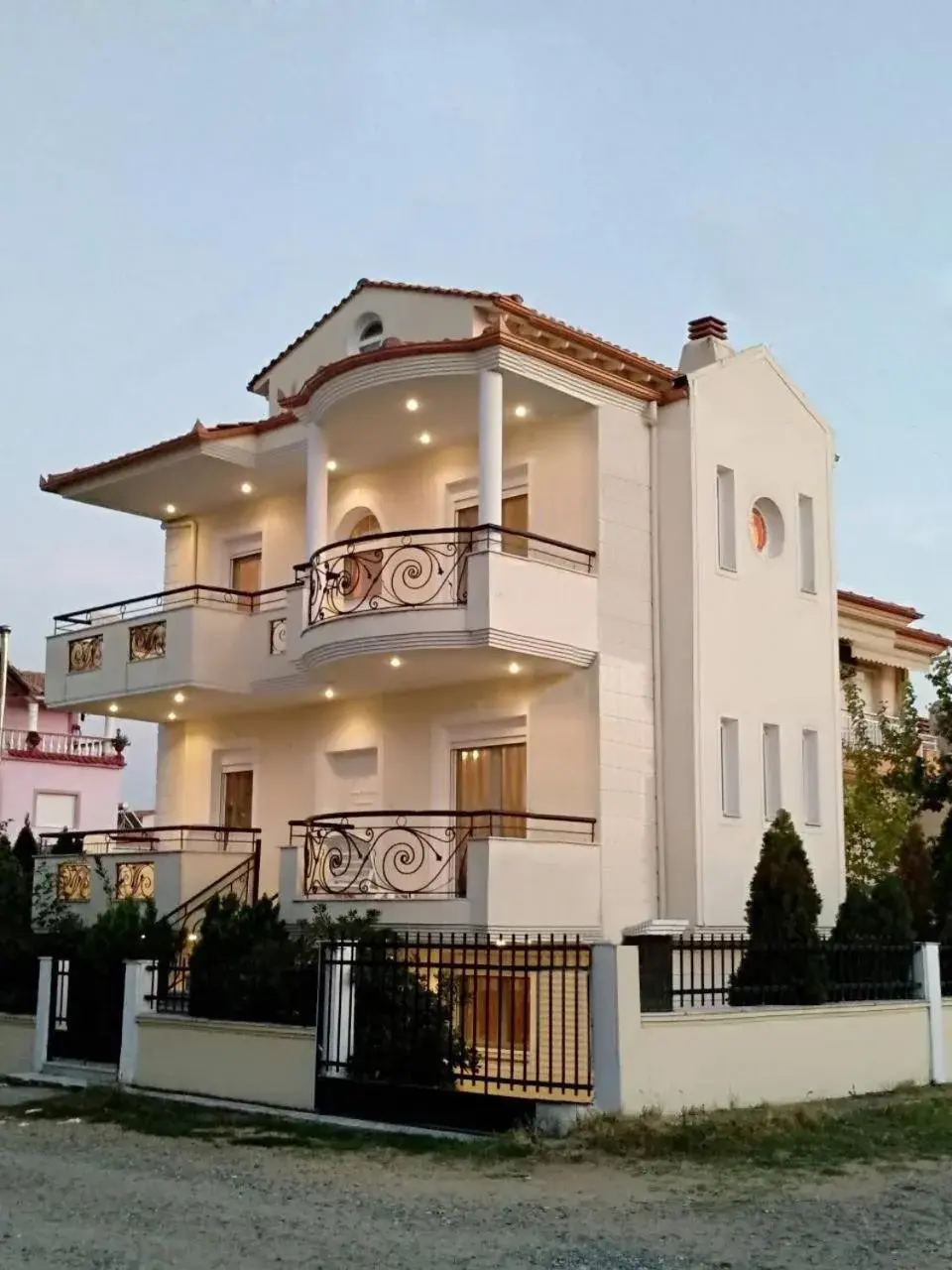 Prime Luxury Villa beach front Prime Luxury Villa beach front