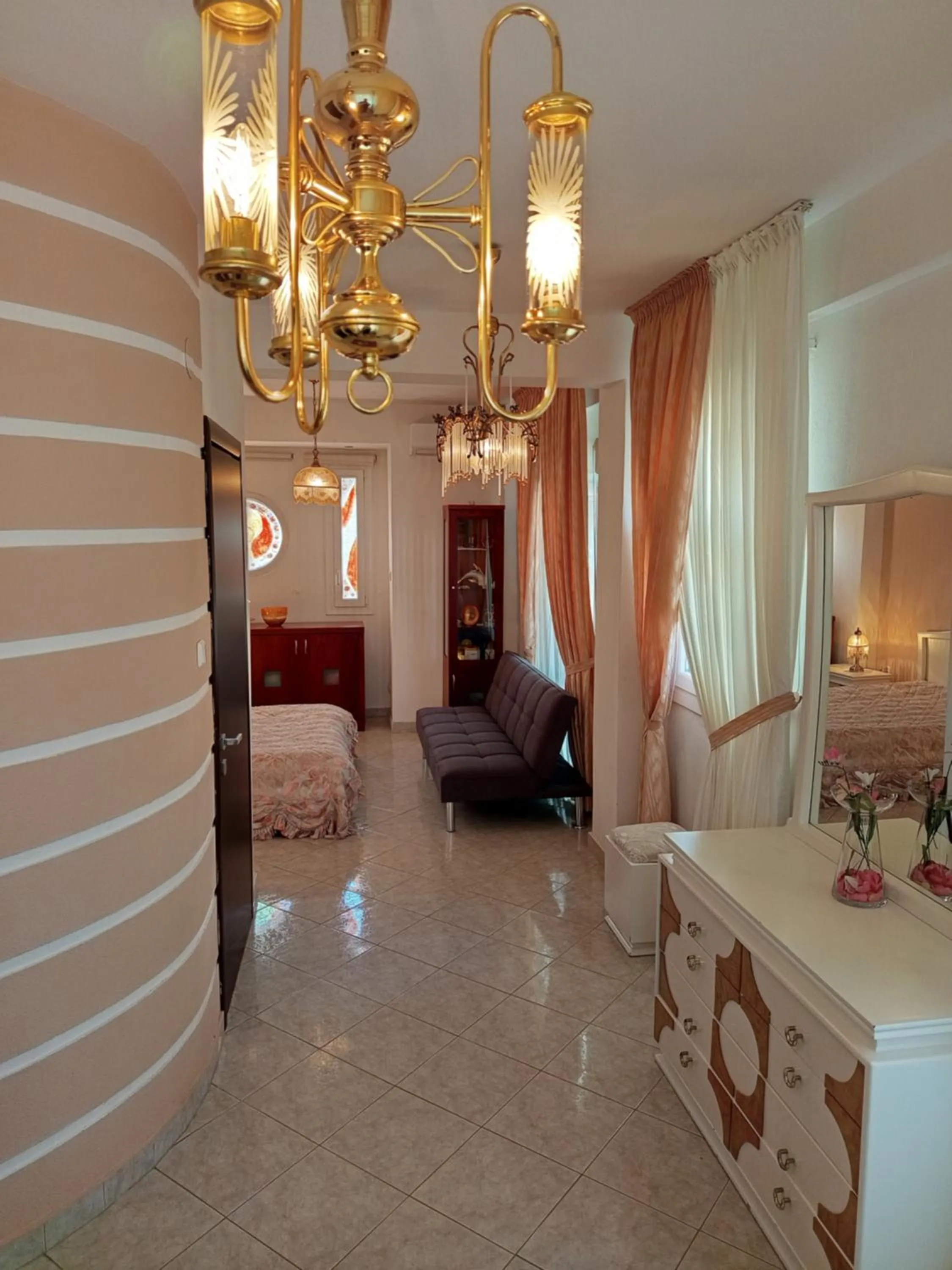 Prime Luxury Villa beach front