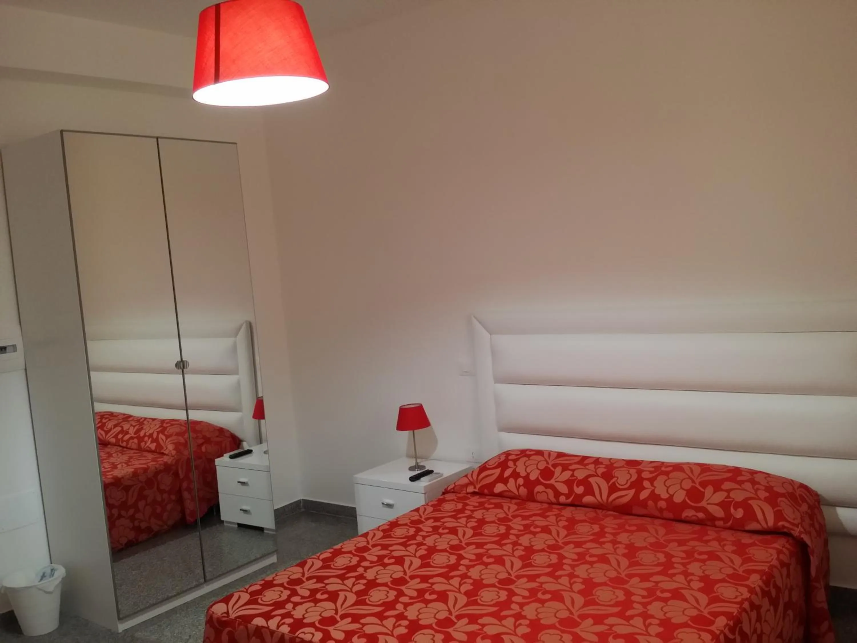 Bed in Le Castella B&B Restaurant