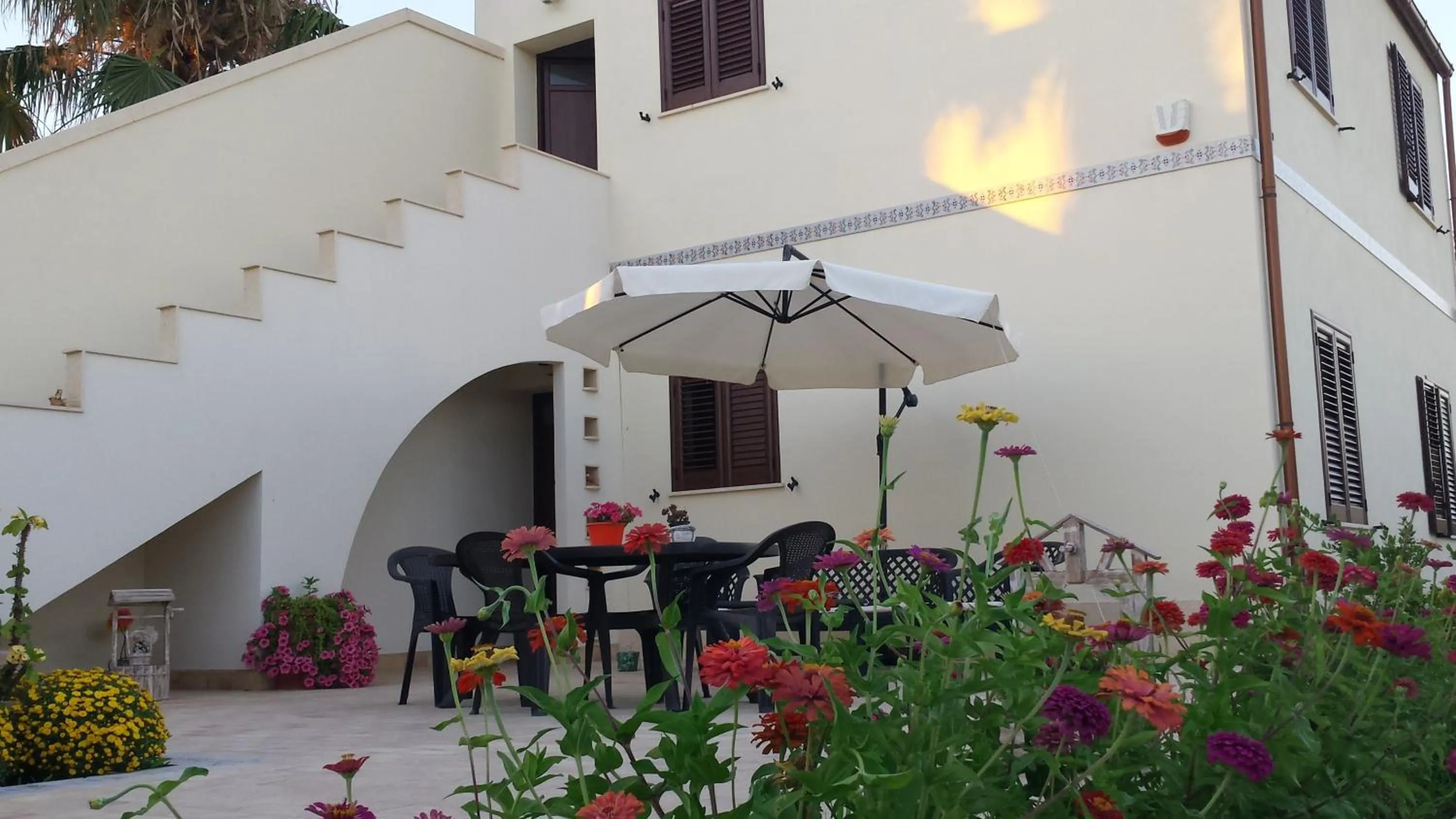 Facade/entrance in Agrisicilia (Relax Mare e Natura)