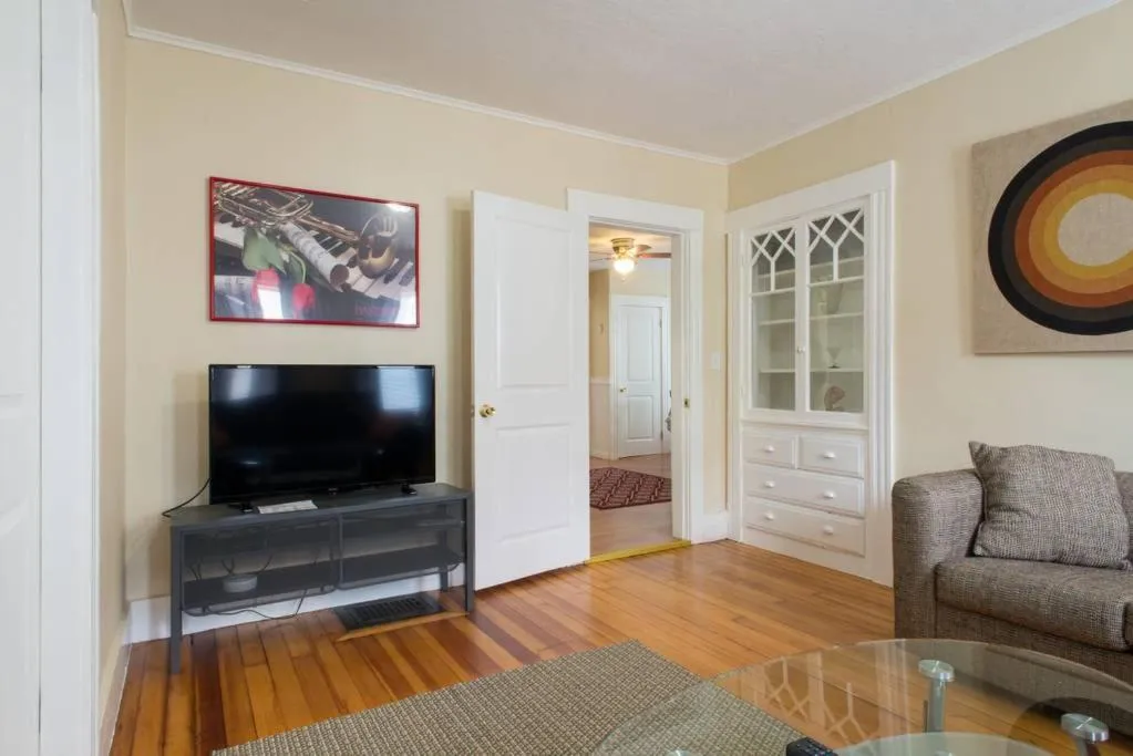 Living room in Apartments in Salem