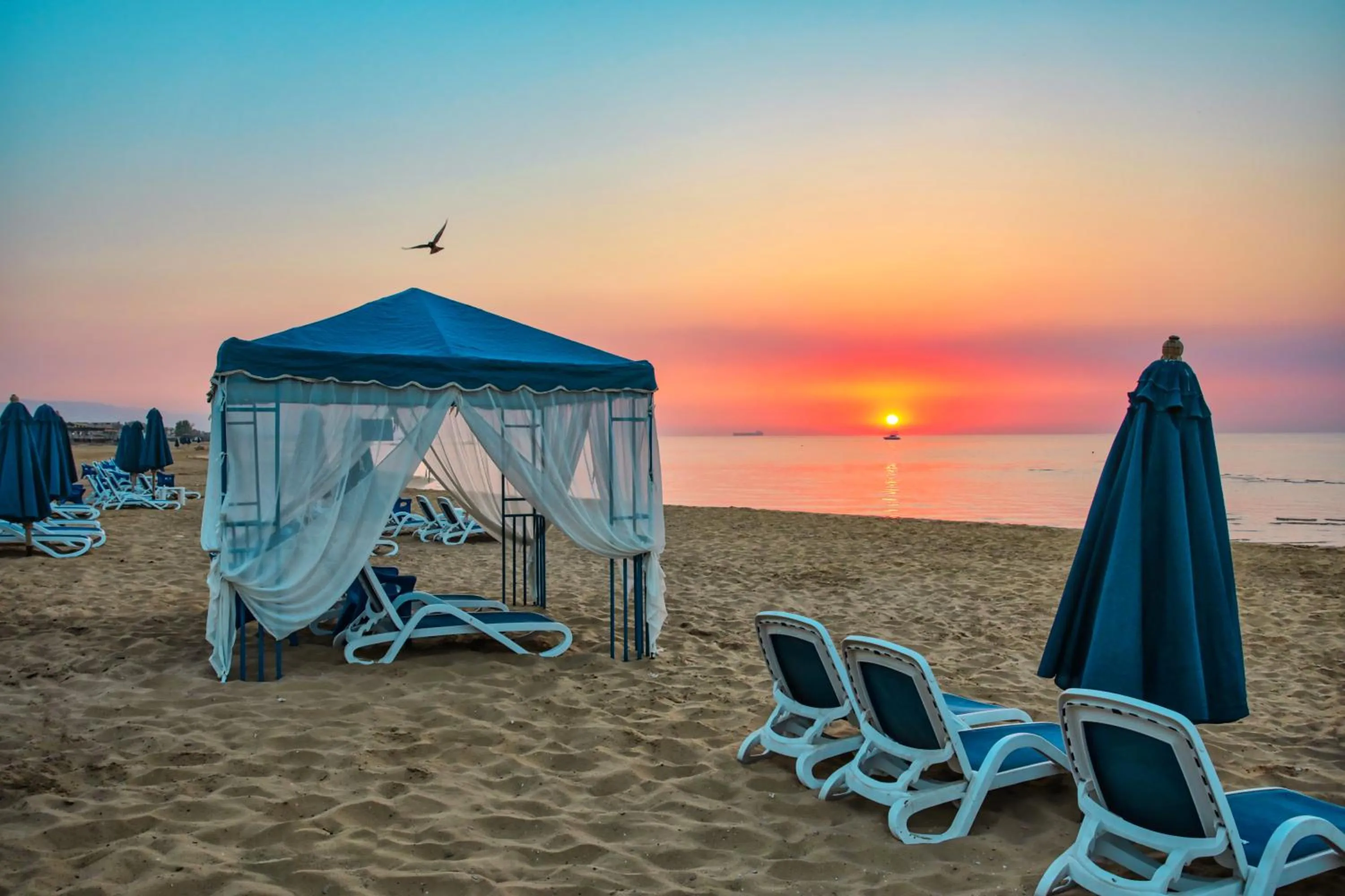 Beach in Elite Residence Aqua Park