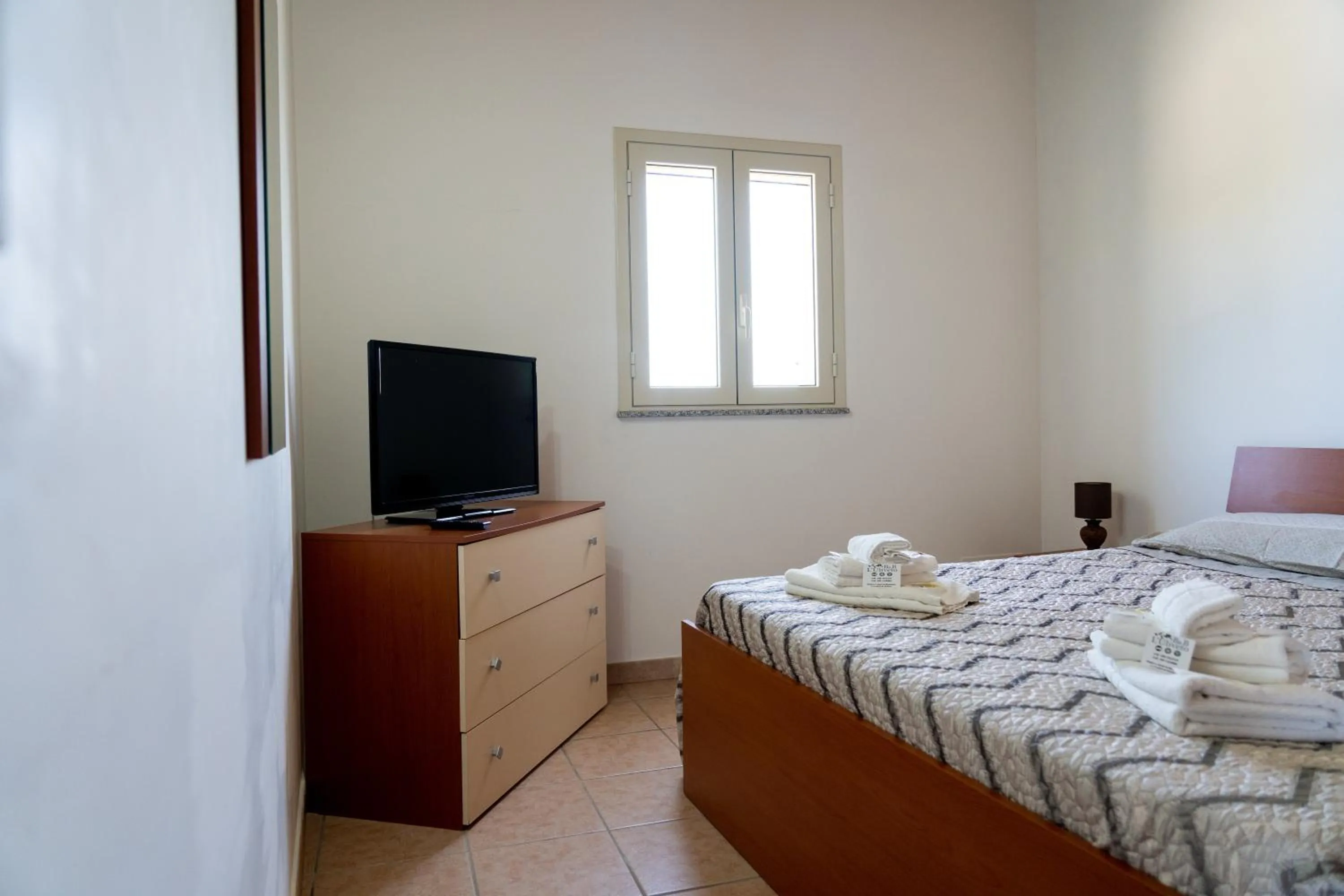 Photo of the whole room, Bed in B&B L'Uliveto Rooms & Pool