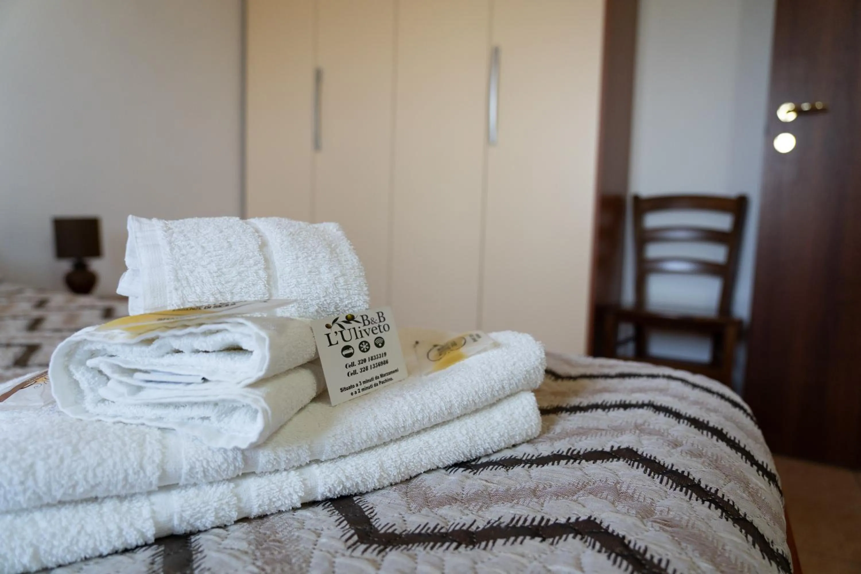 Photo of the whole room, Bed in B&B L'Uliveto Rooms & Pool