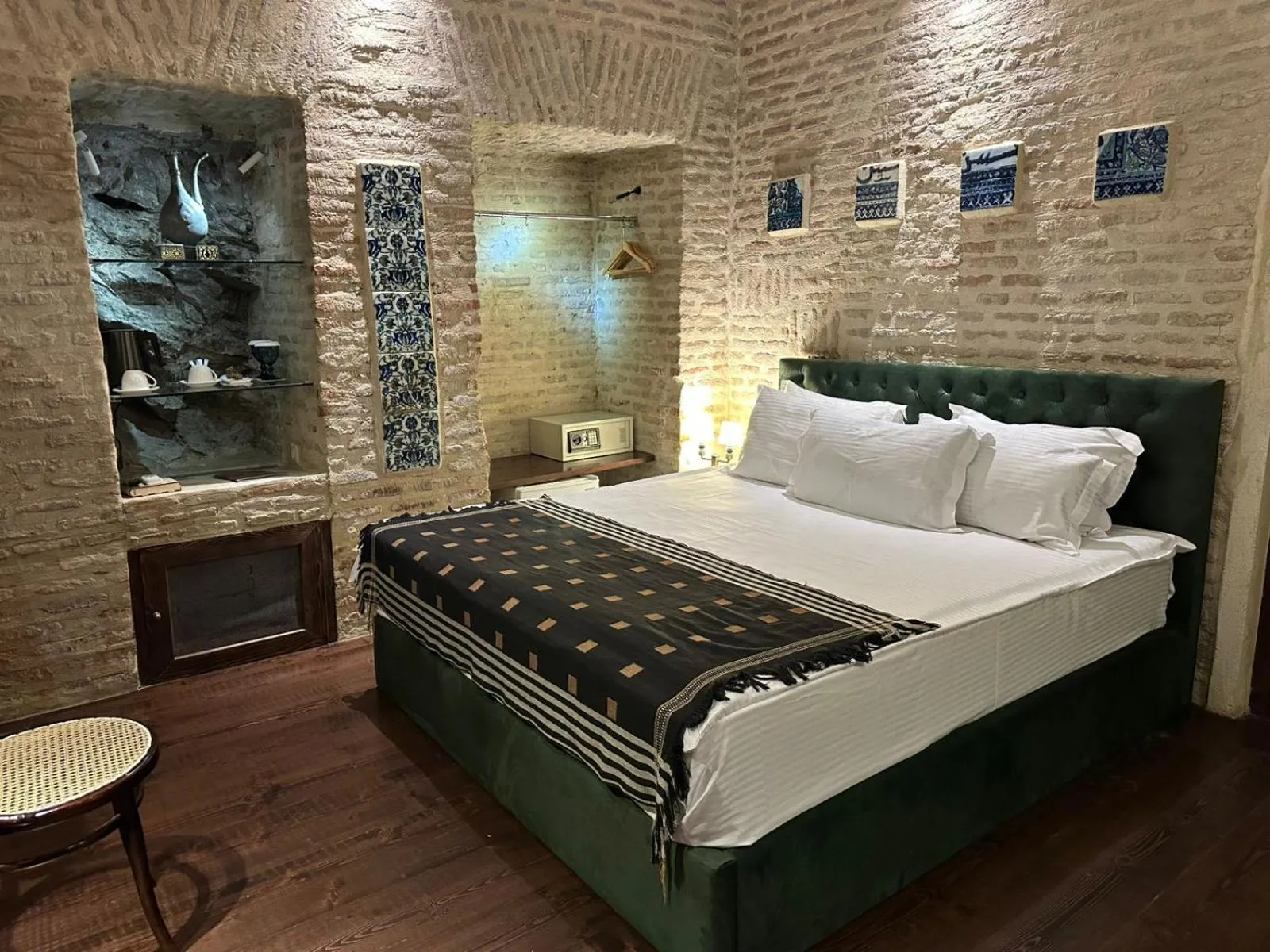Bed in Castle in Old Town