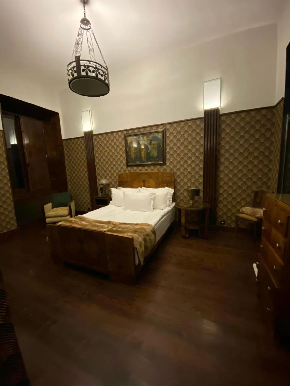 Bed in Castle in Old Town