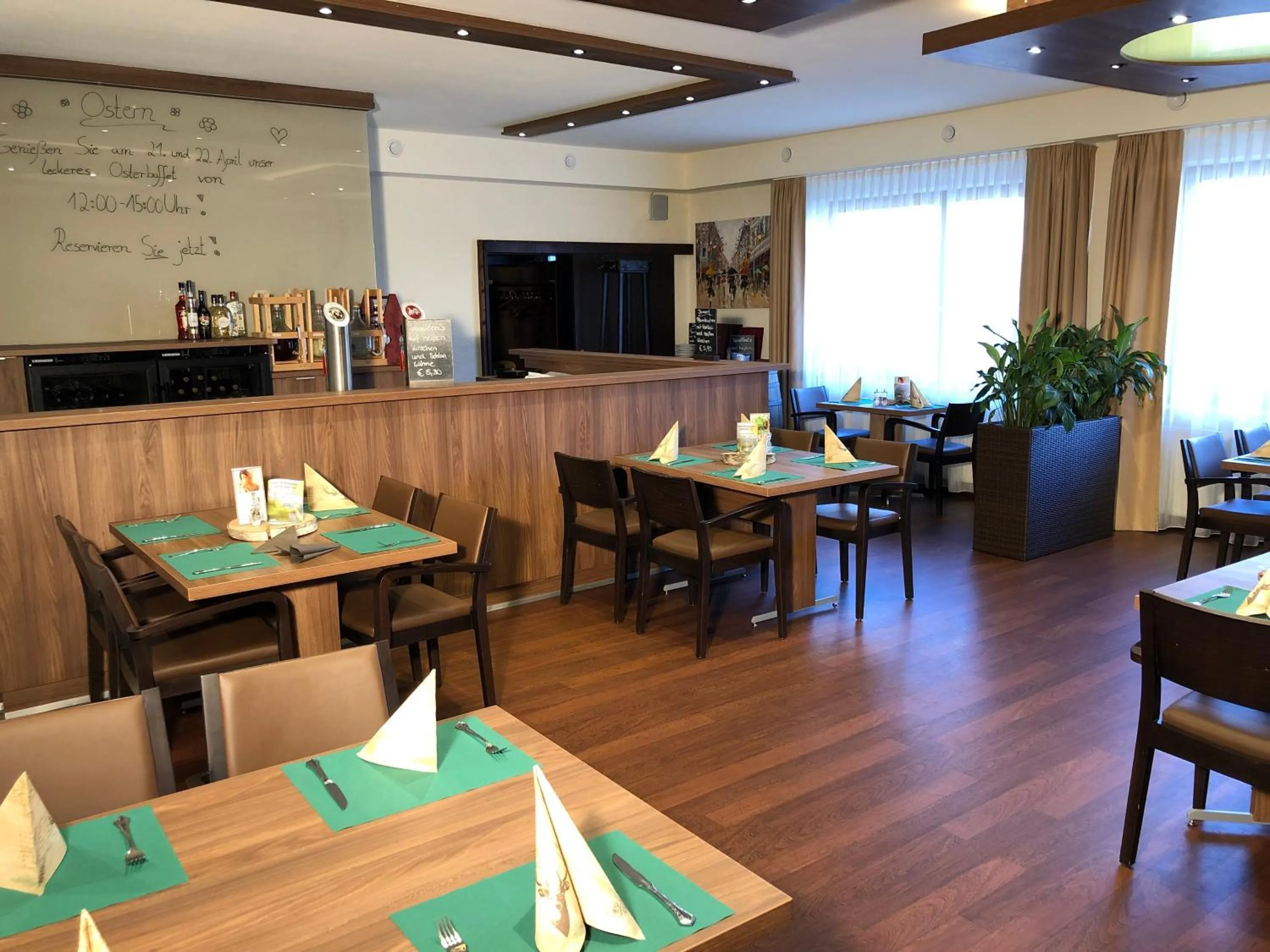 Restaurant/places to eat in Hotel Isenbütteler Hof