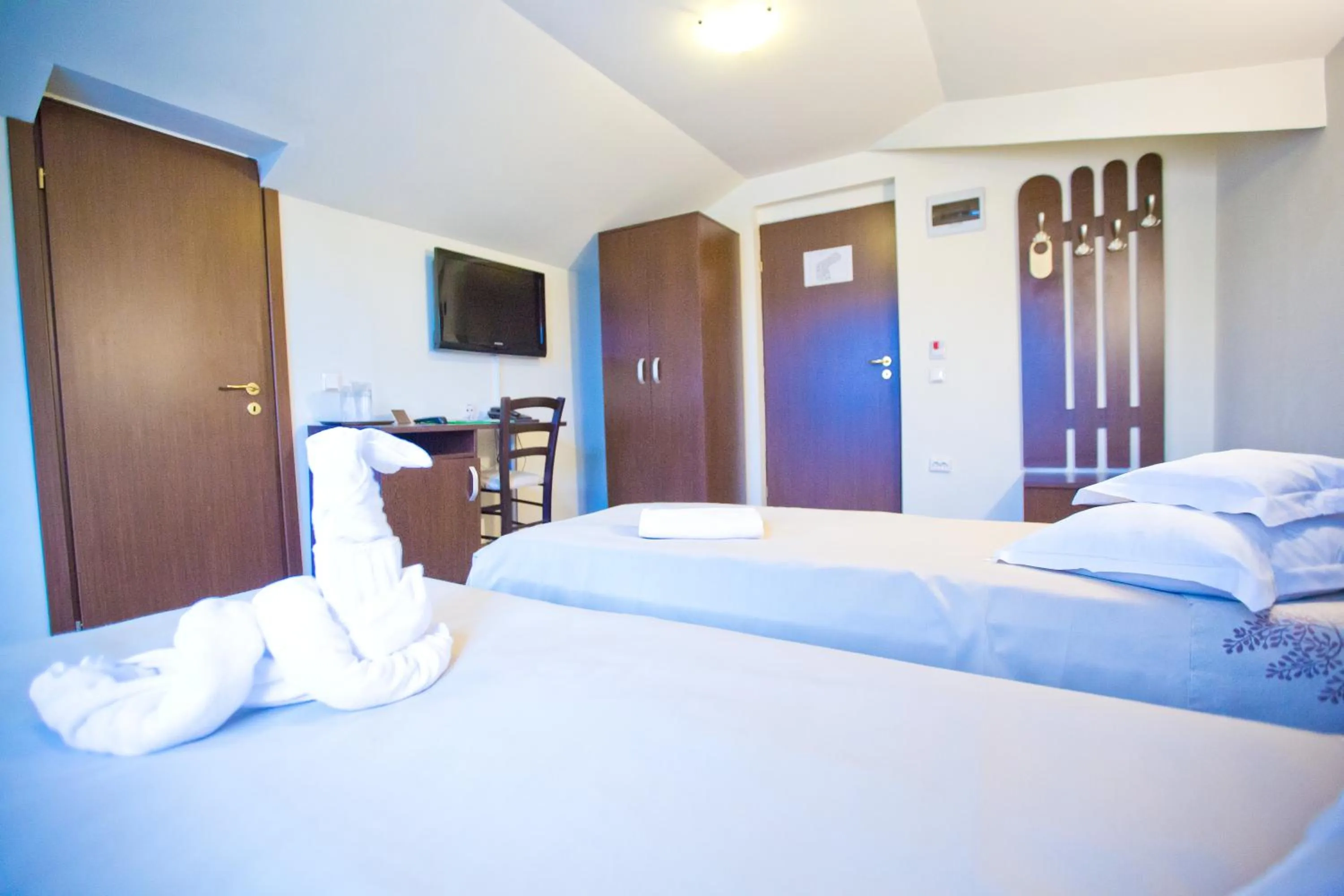 Bedroom, Bed in Hotel Piemonte