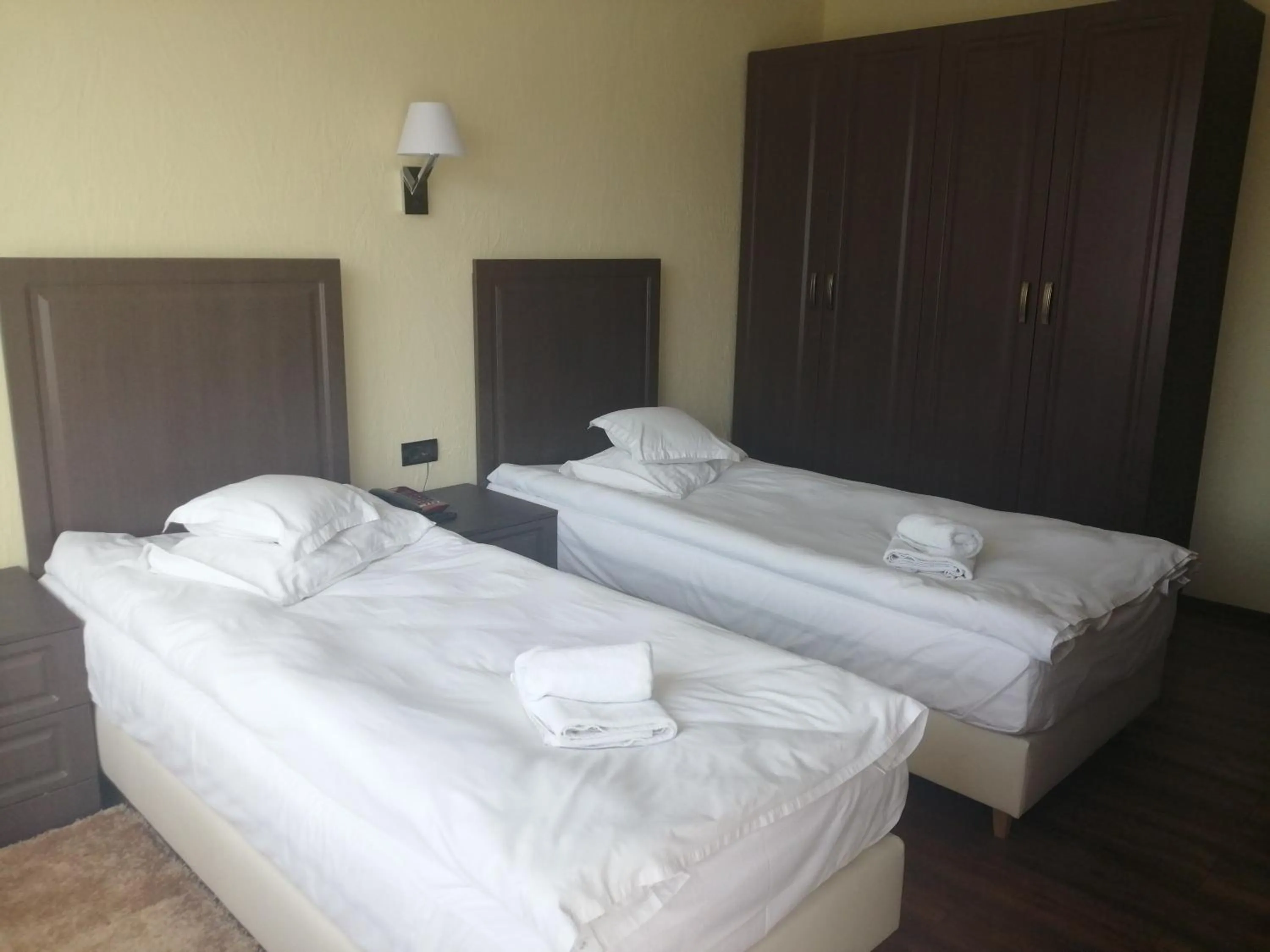 Photo of the whole room, Bed in Hotel Piemonte