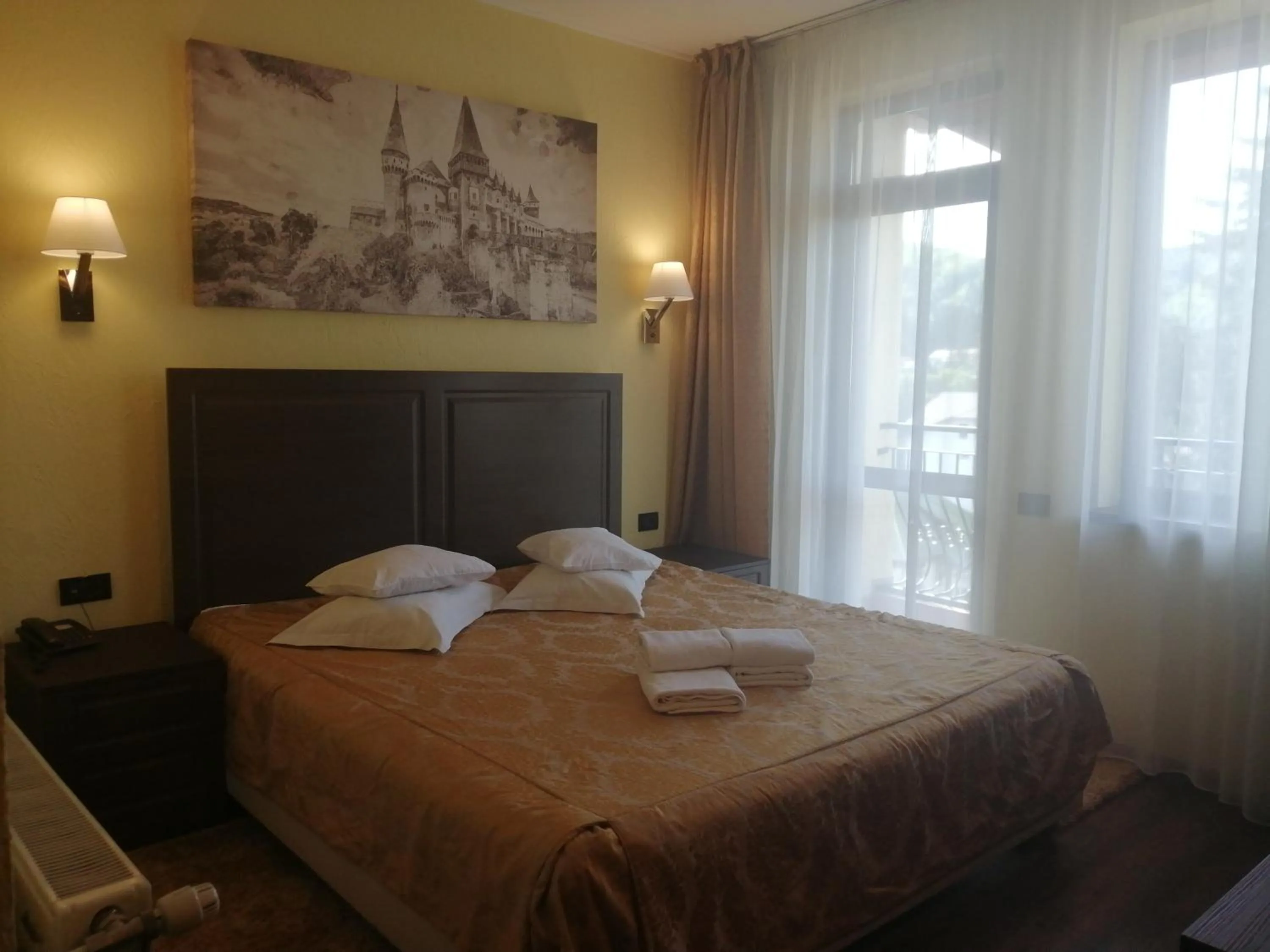 Photo of the whole room, Bed in Hotel Piemonte