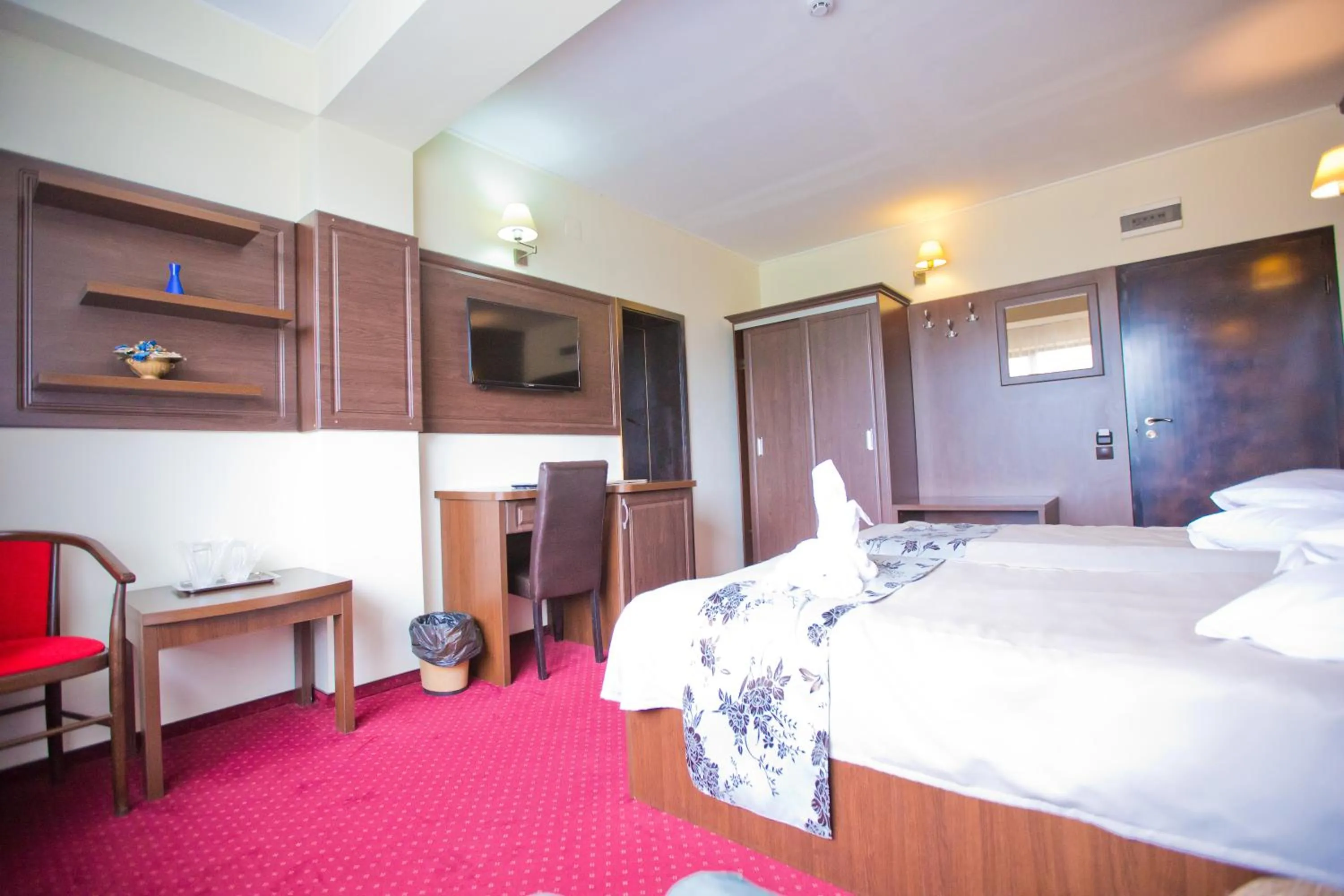 Photo of the whole room, Bed in Hotel Piemonte