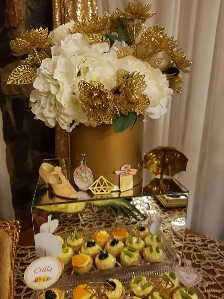 Restaurant/places to eat in Hunter Prince Castle Hotel