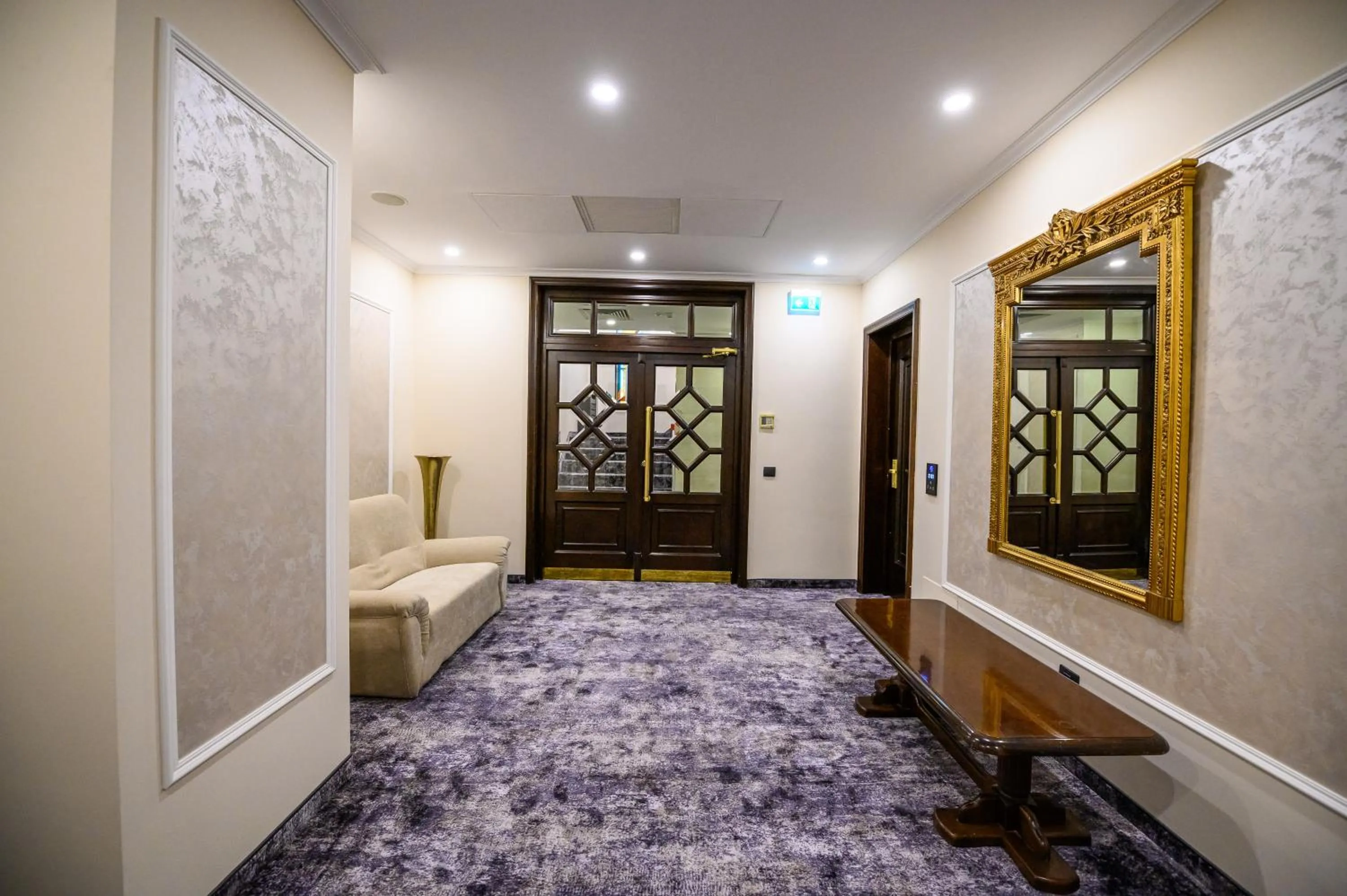 Property building in Hotel Bulevard