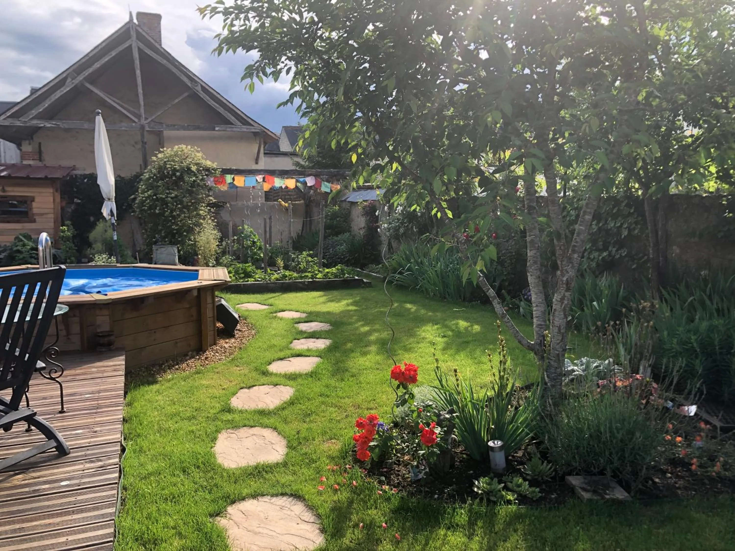 Garden in Le Chaton Rouge