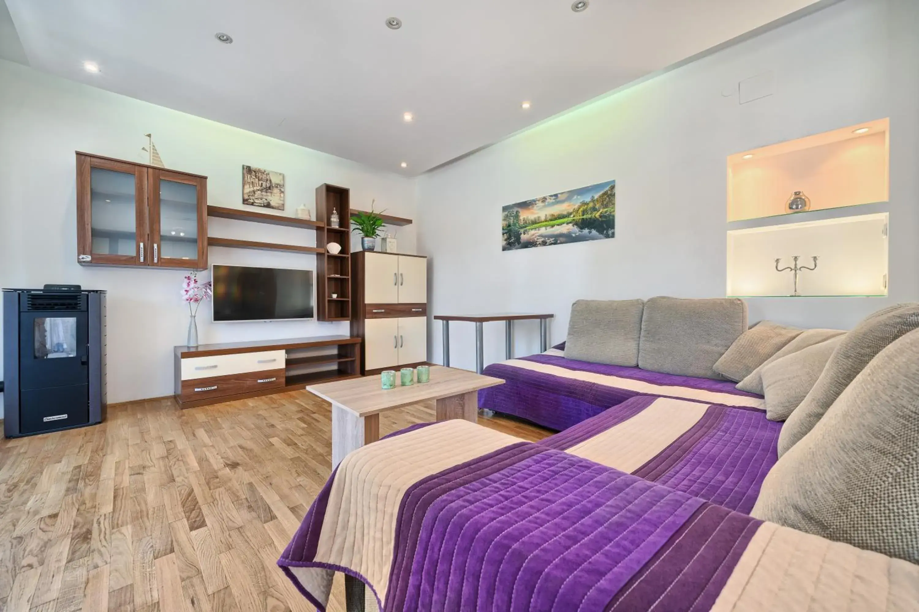 Apartment with Garden View in Apartments Meštrović with heated swiming pool- near Split Apartment with Garden View in Apartments Meštrović with heated swiming pool- near Split