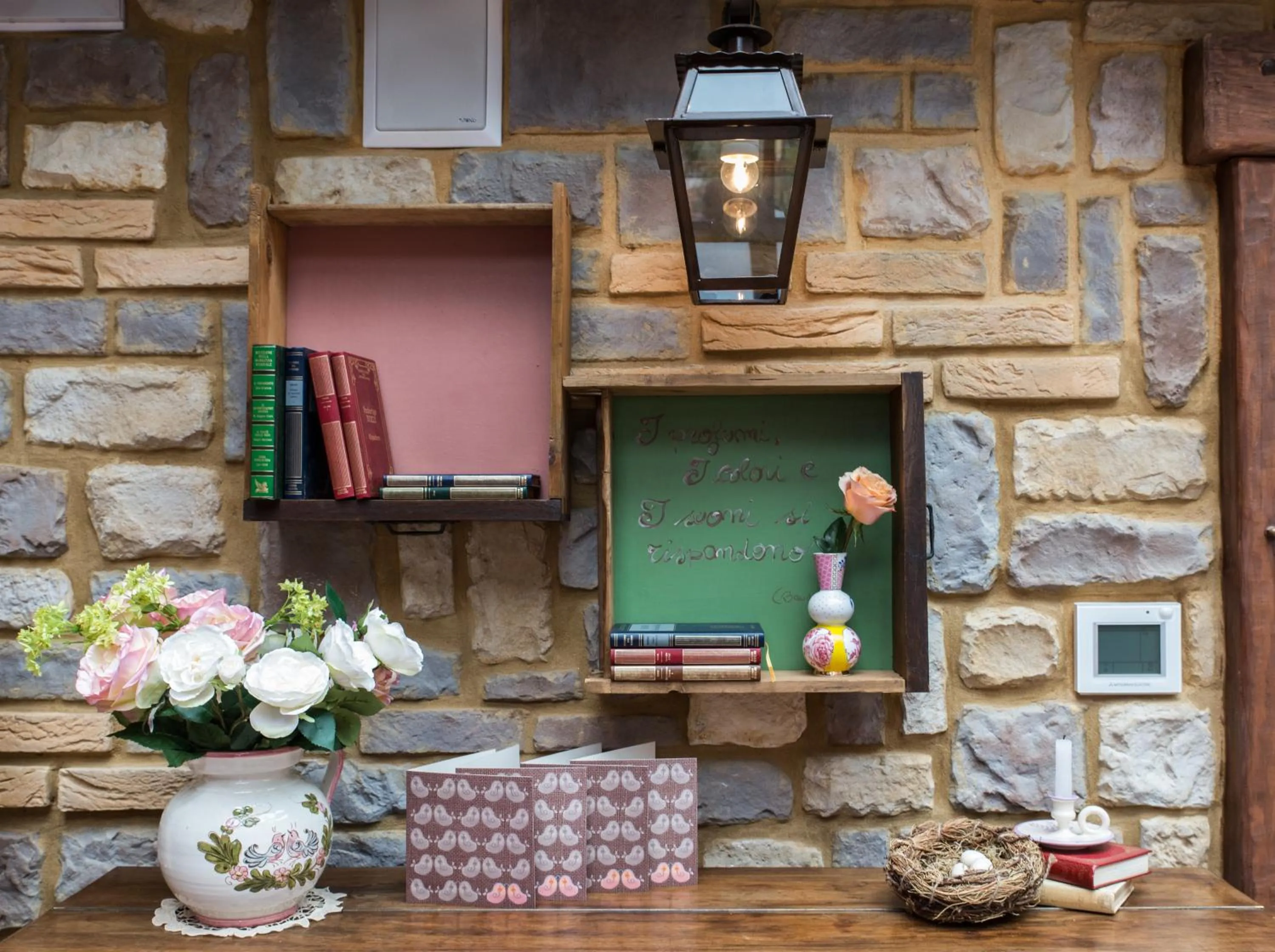 Decorative detail in Leonardo Resort