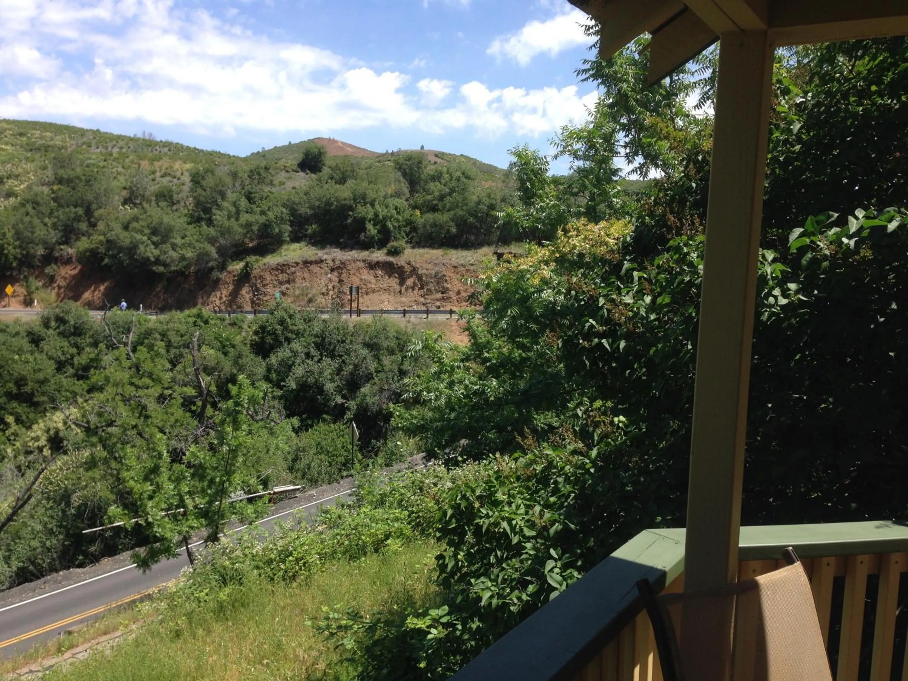 Mountain view in Priest Station Cafe & Cabins