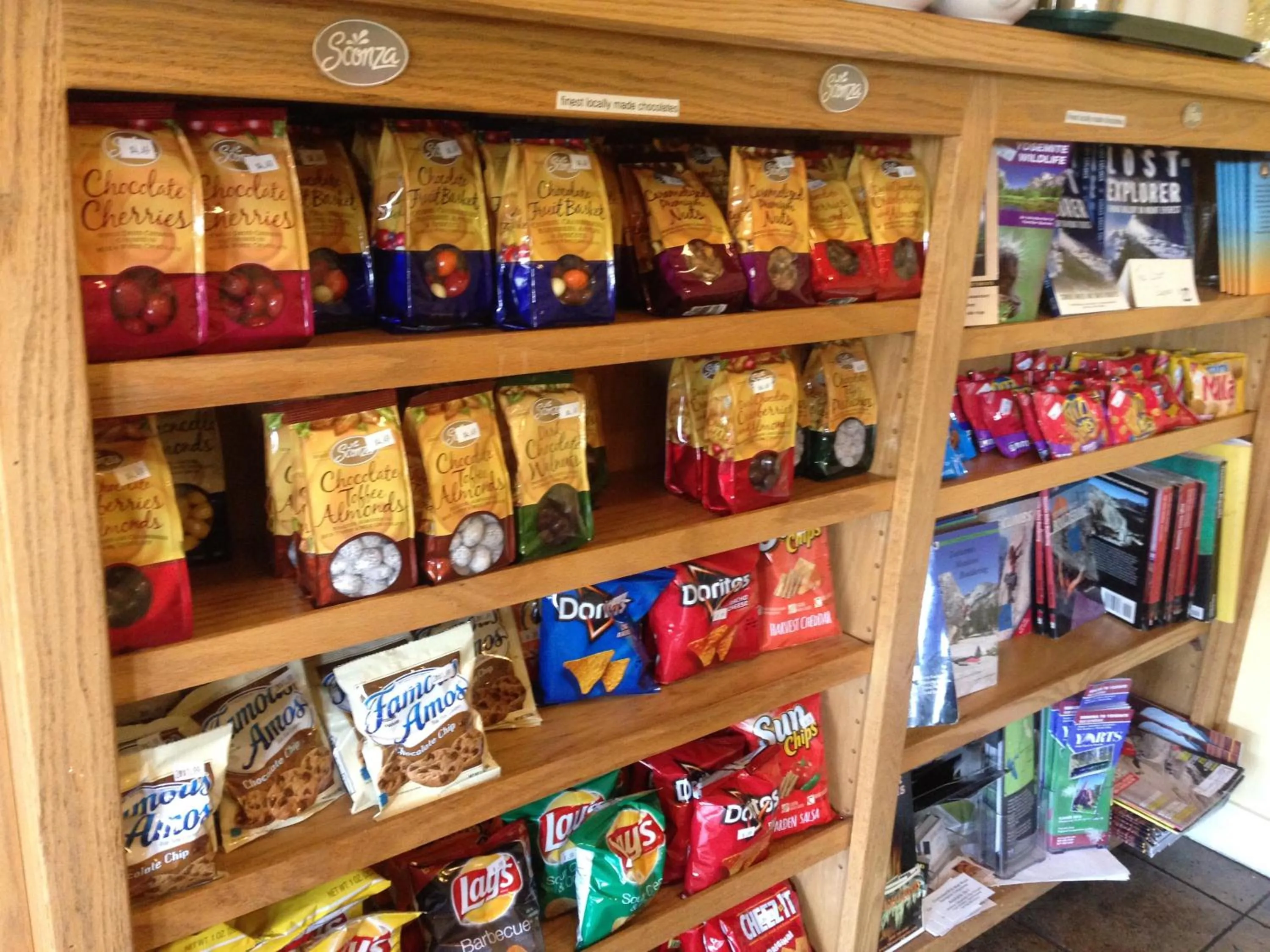 On-site shops in Priest Station Cafe & Cabins