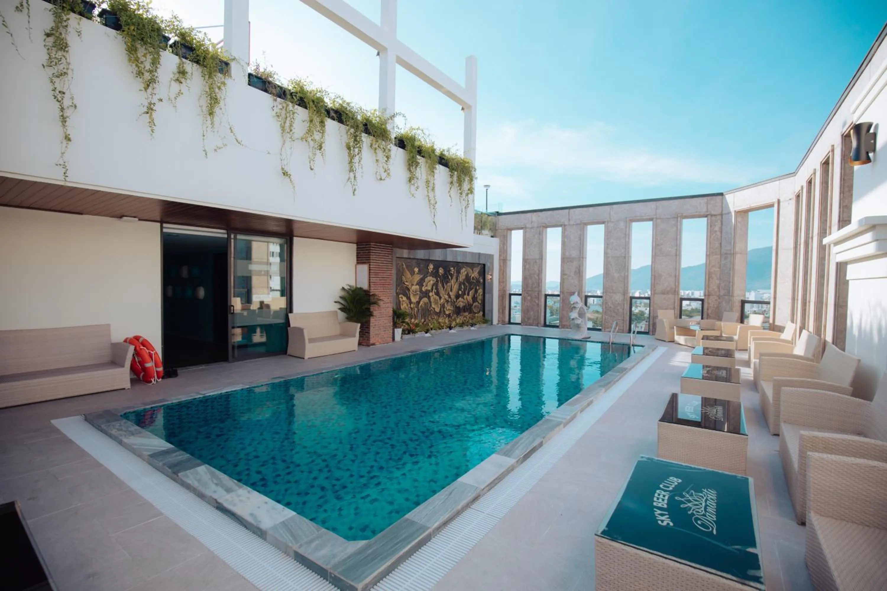 Pool view in Danaciti Hotel