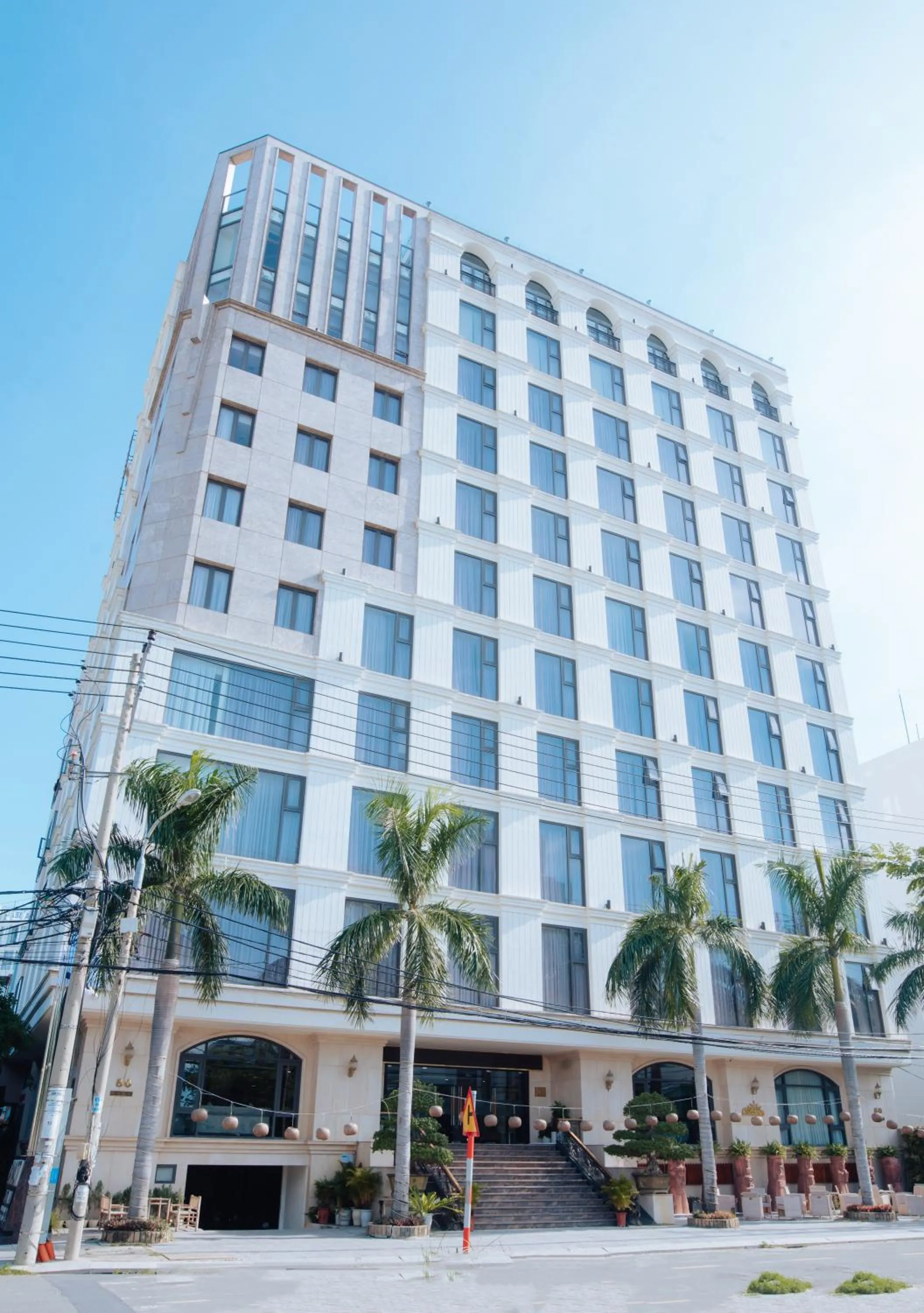 Property building in Danaciti Hotel