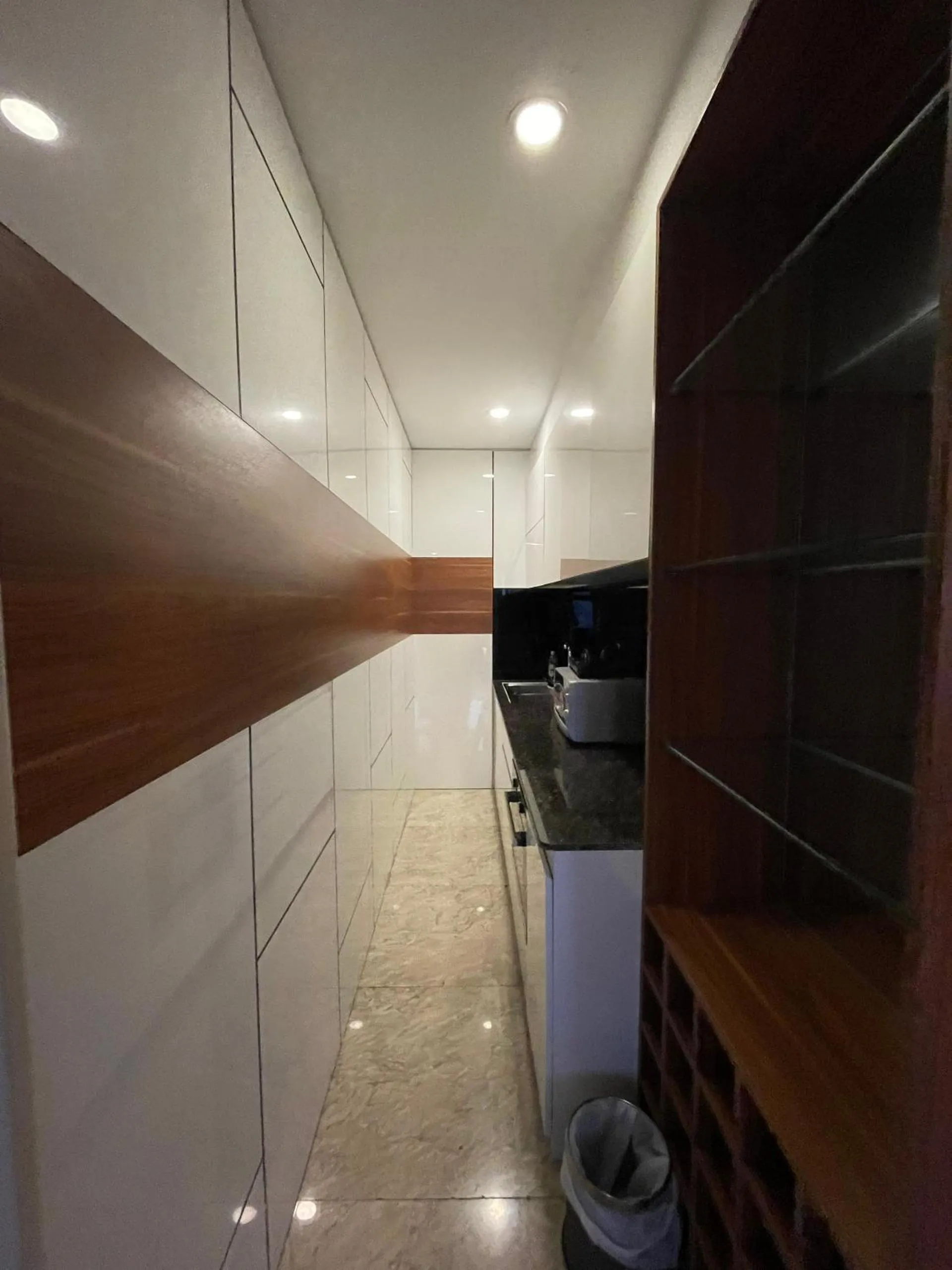 Kitchen or kitchenette in Danaciti Hotel