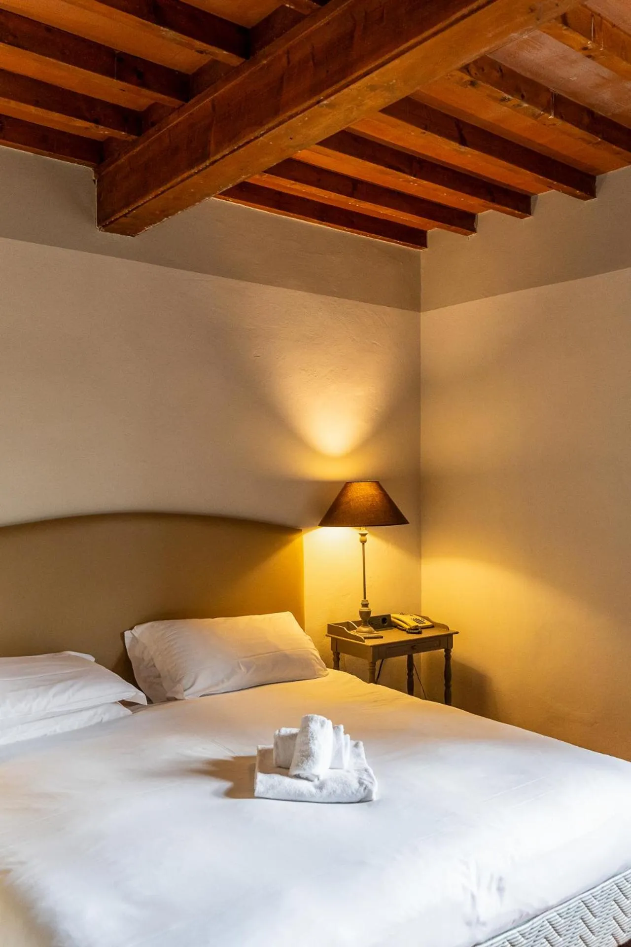 Bed in Hotel Miravalle