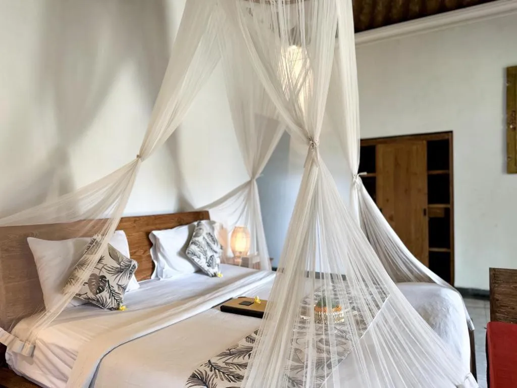 Santosha Villas & Spa