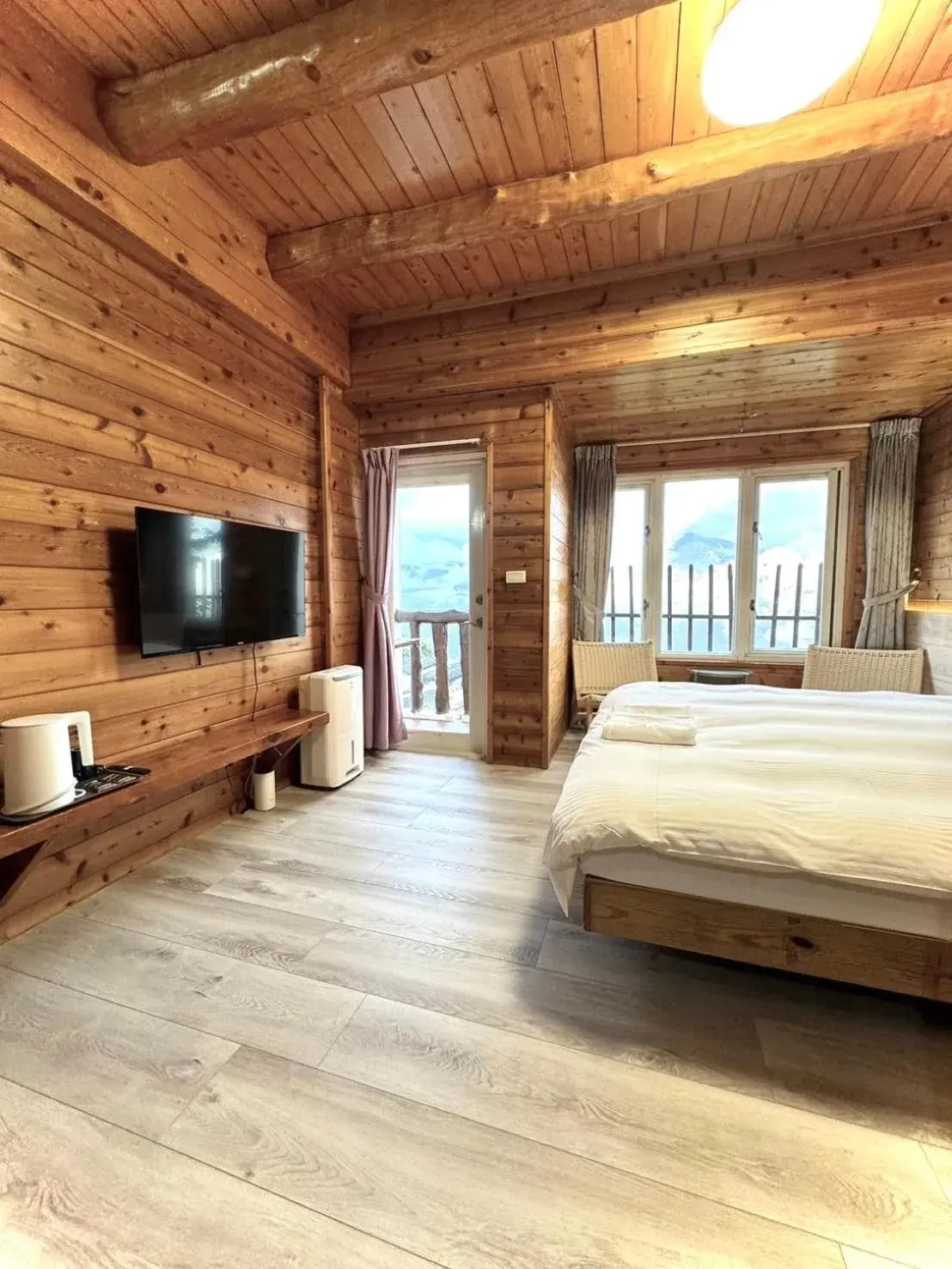 Bed in Dingdai Glass Villa Bed in Dingdai Glass Villa