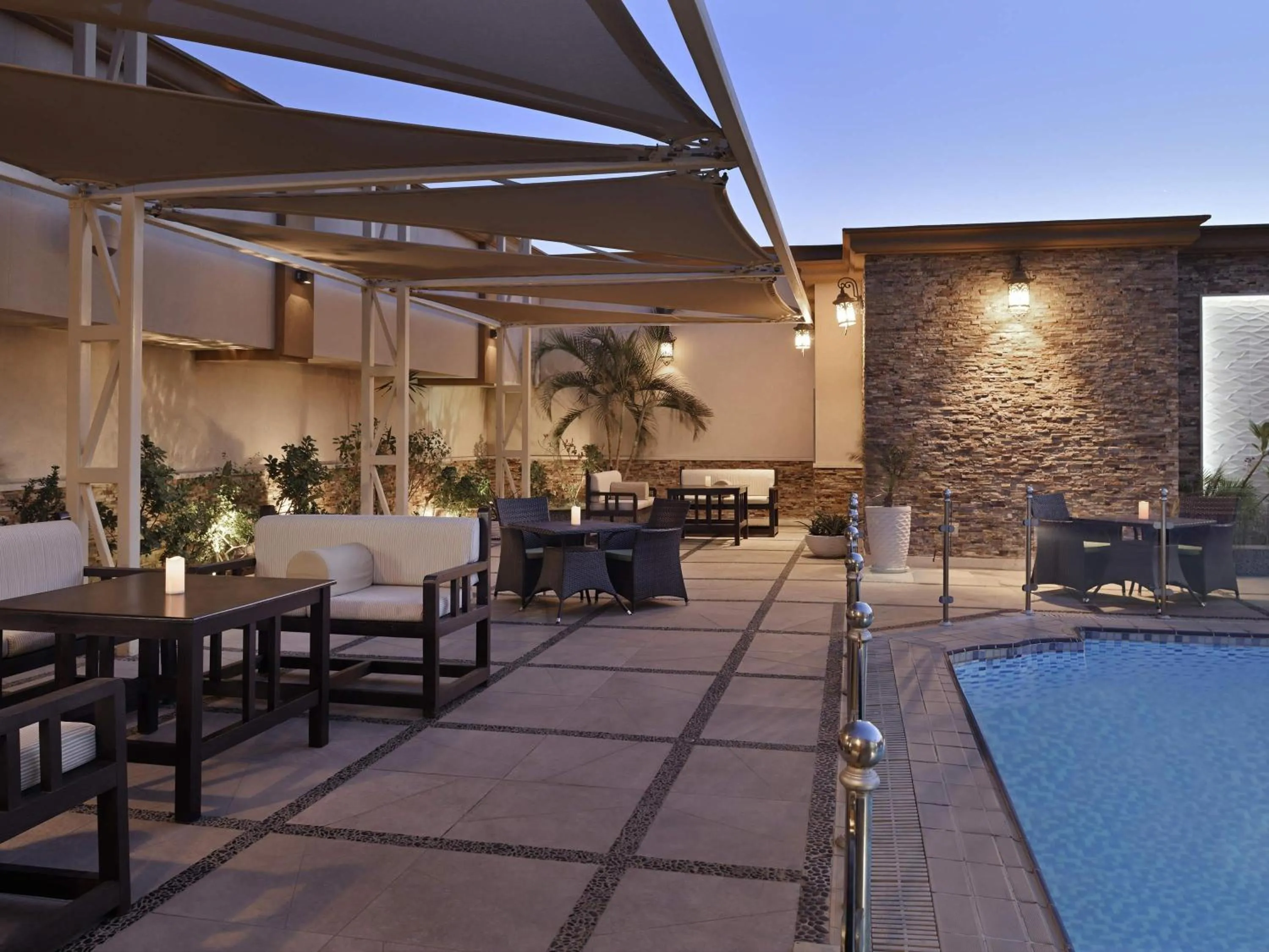 Restaurant/places to eat in Mövenpick Hotel City Star Jeddah