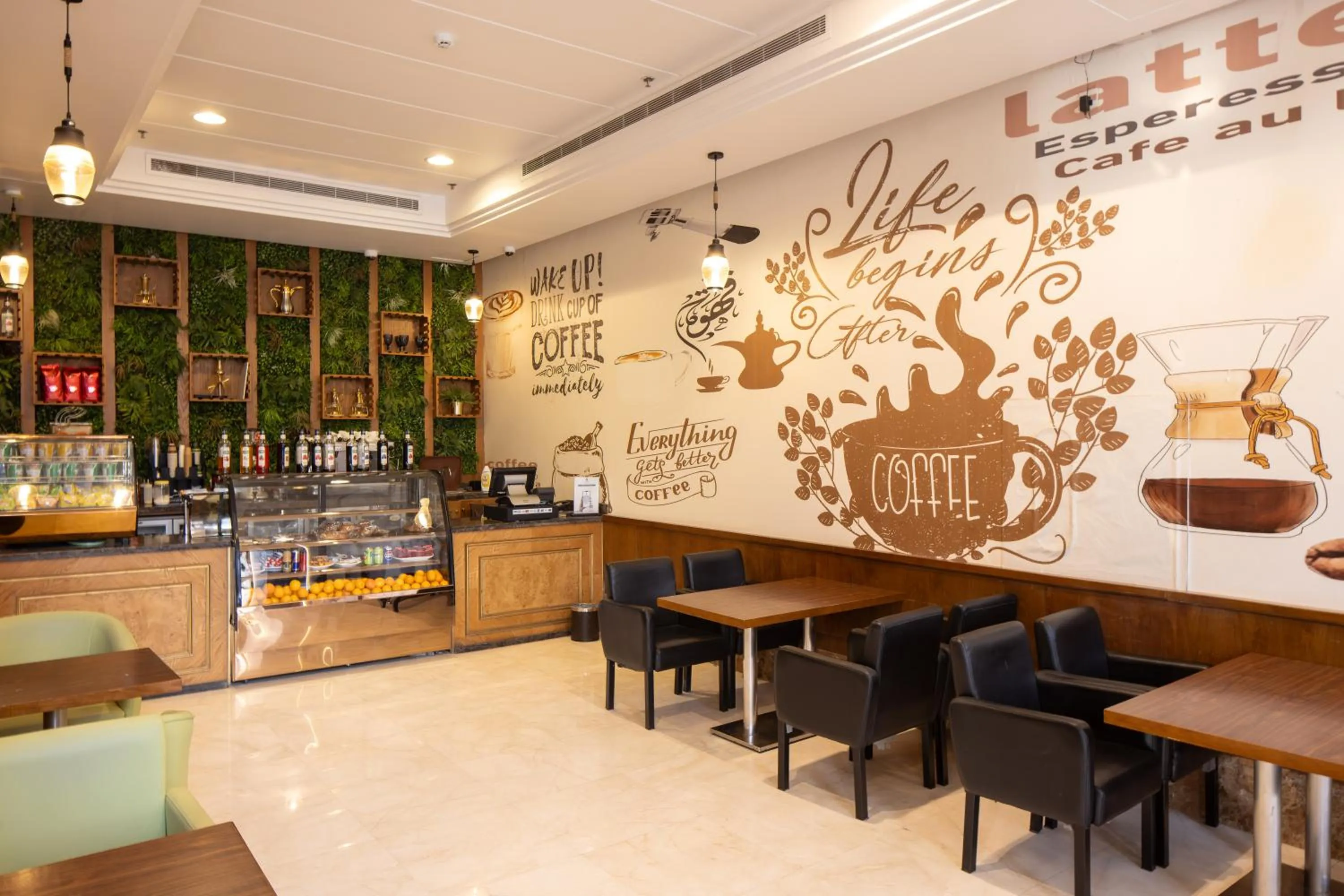 Coffee/tea facilities in فندق عفراء