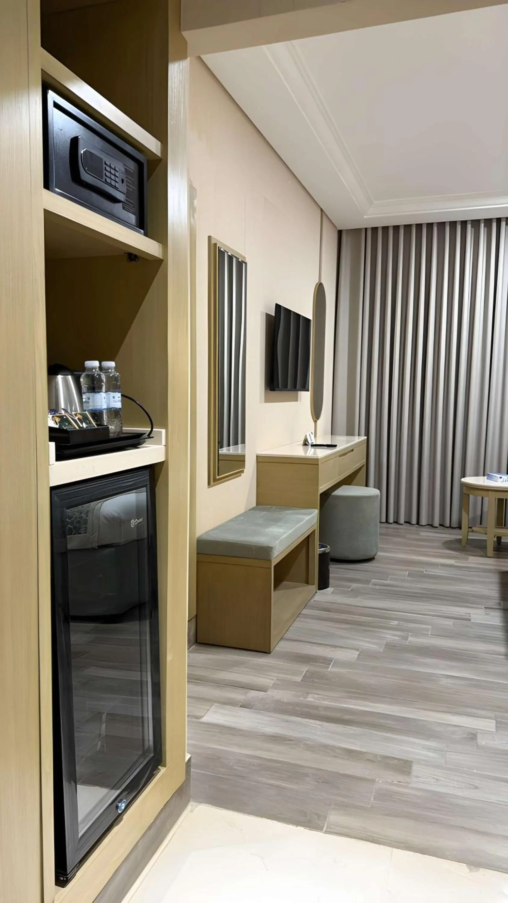 TV and multimedia in Afraa Hotel