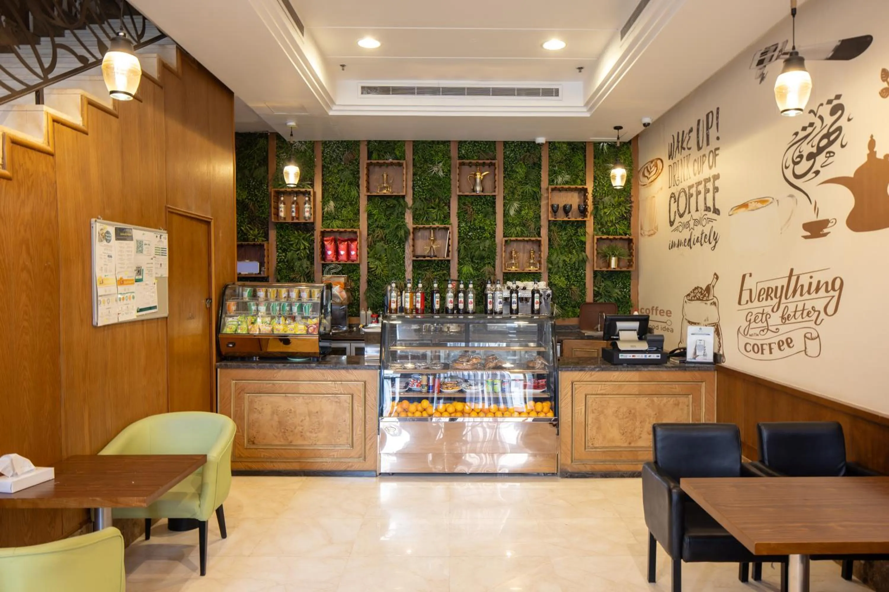 Food and drinks in فندق عفراء