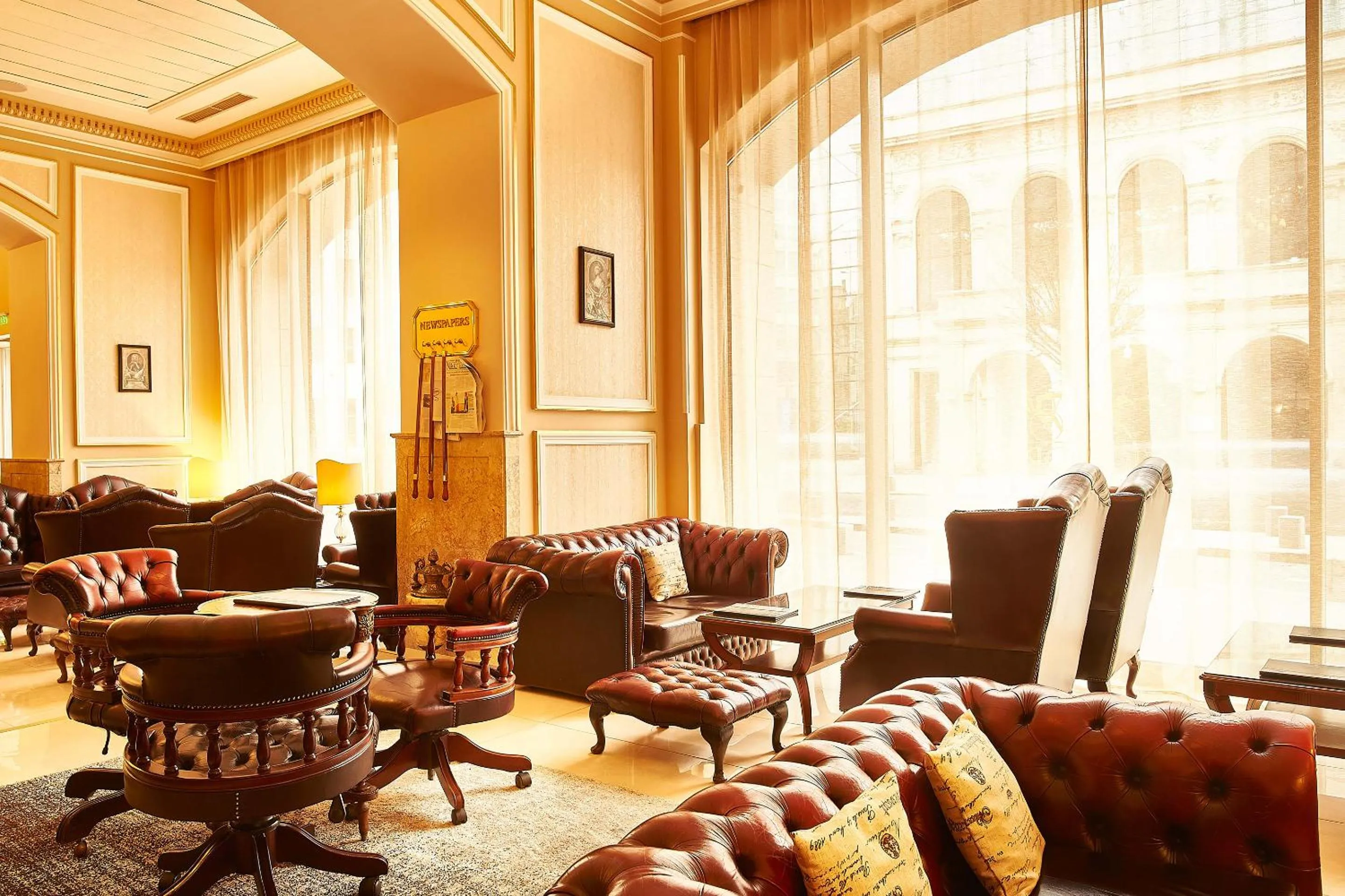 Lounge or bar in Grand Hotel Continental Bucuresti