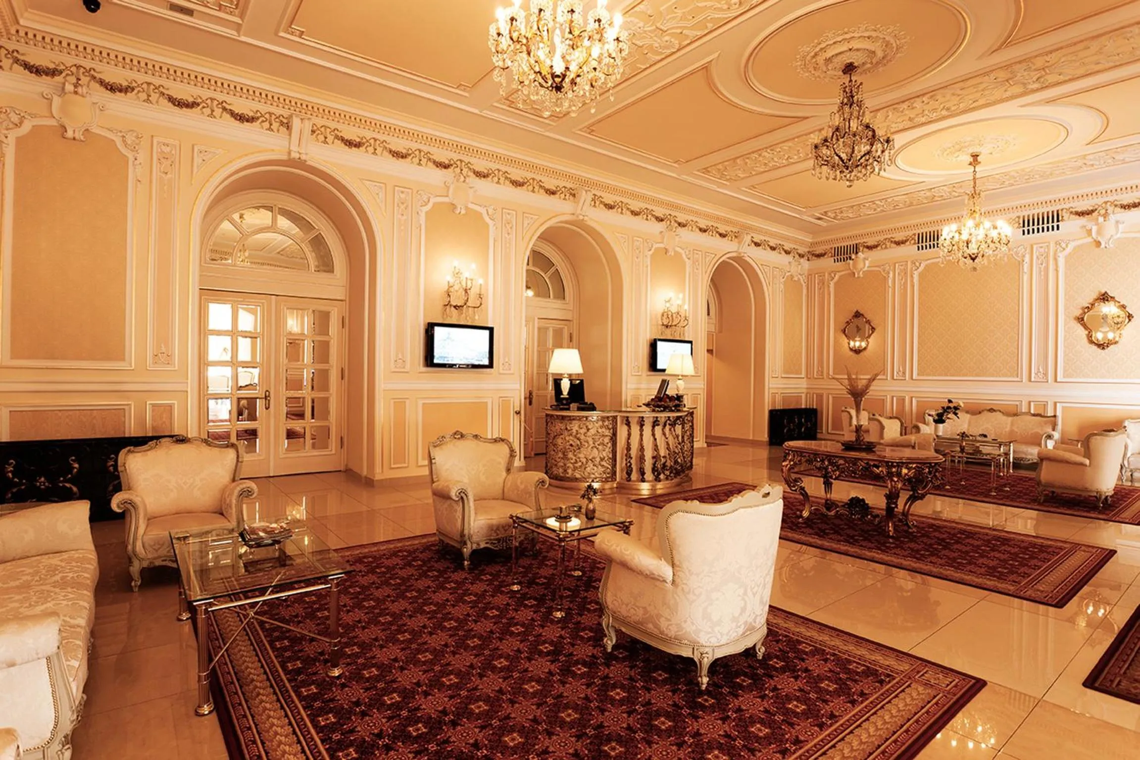 Lobby or reception in Grand Hotel Continental Bucuresti