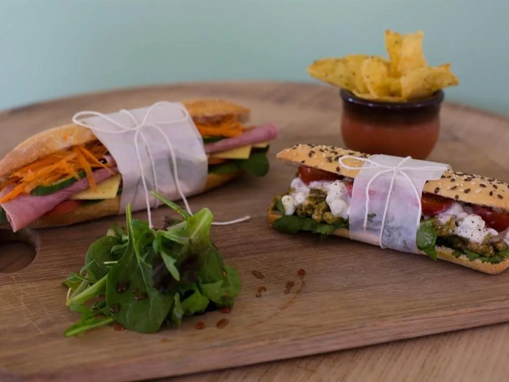 Dining area in The Smugglers Rest