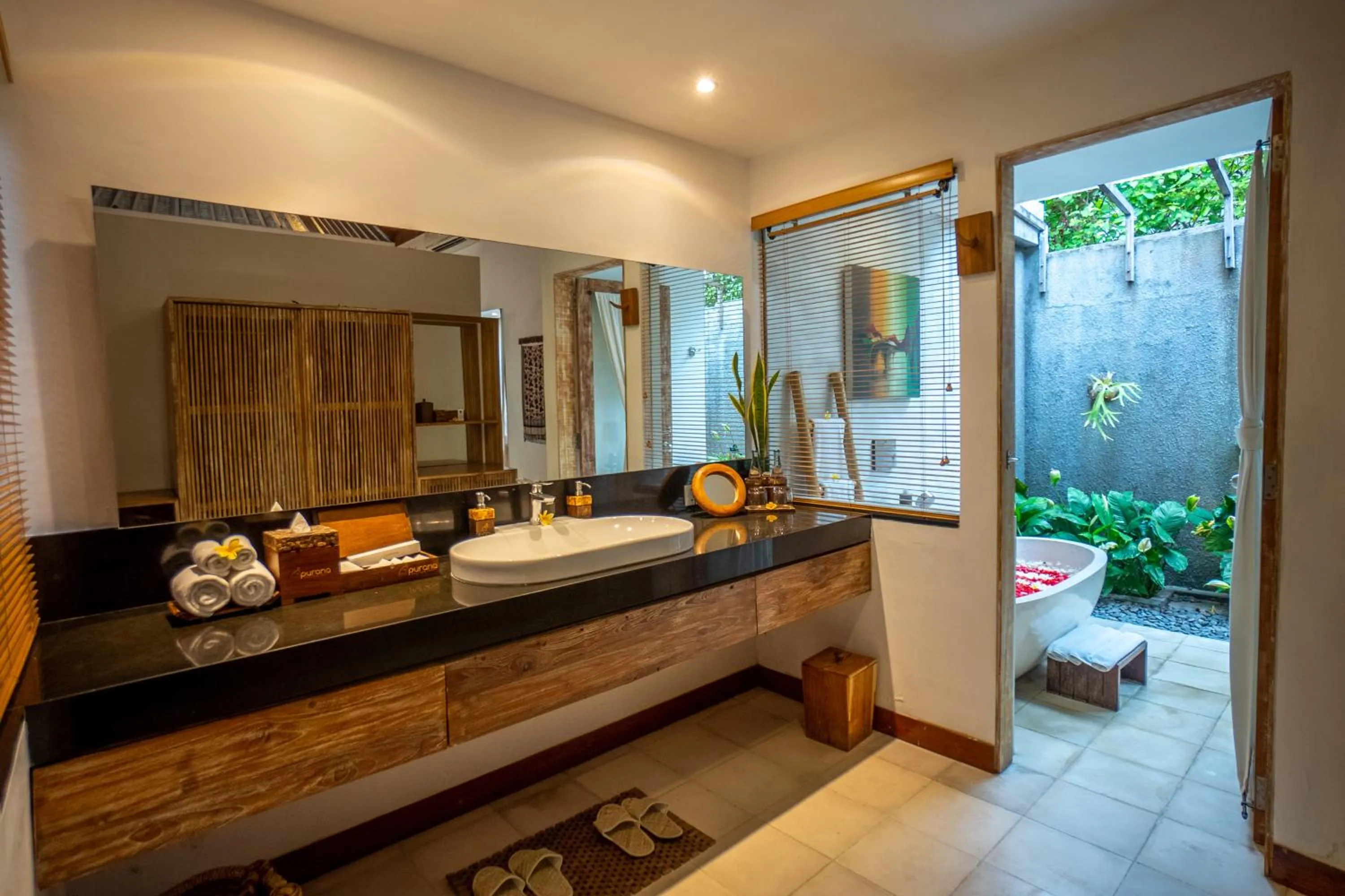 Bathroom in Purana Boutique Resort